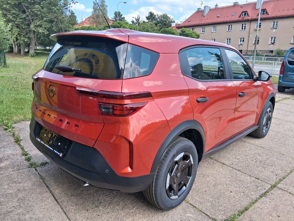 Opel Frontera, EDITION HYBRID 1,2 TURBO  81kW - fotka 4