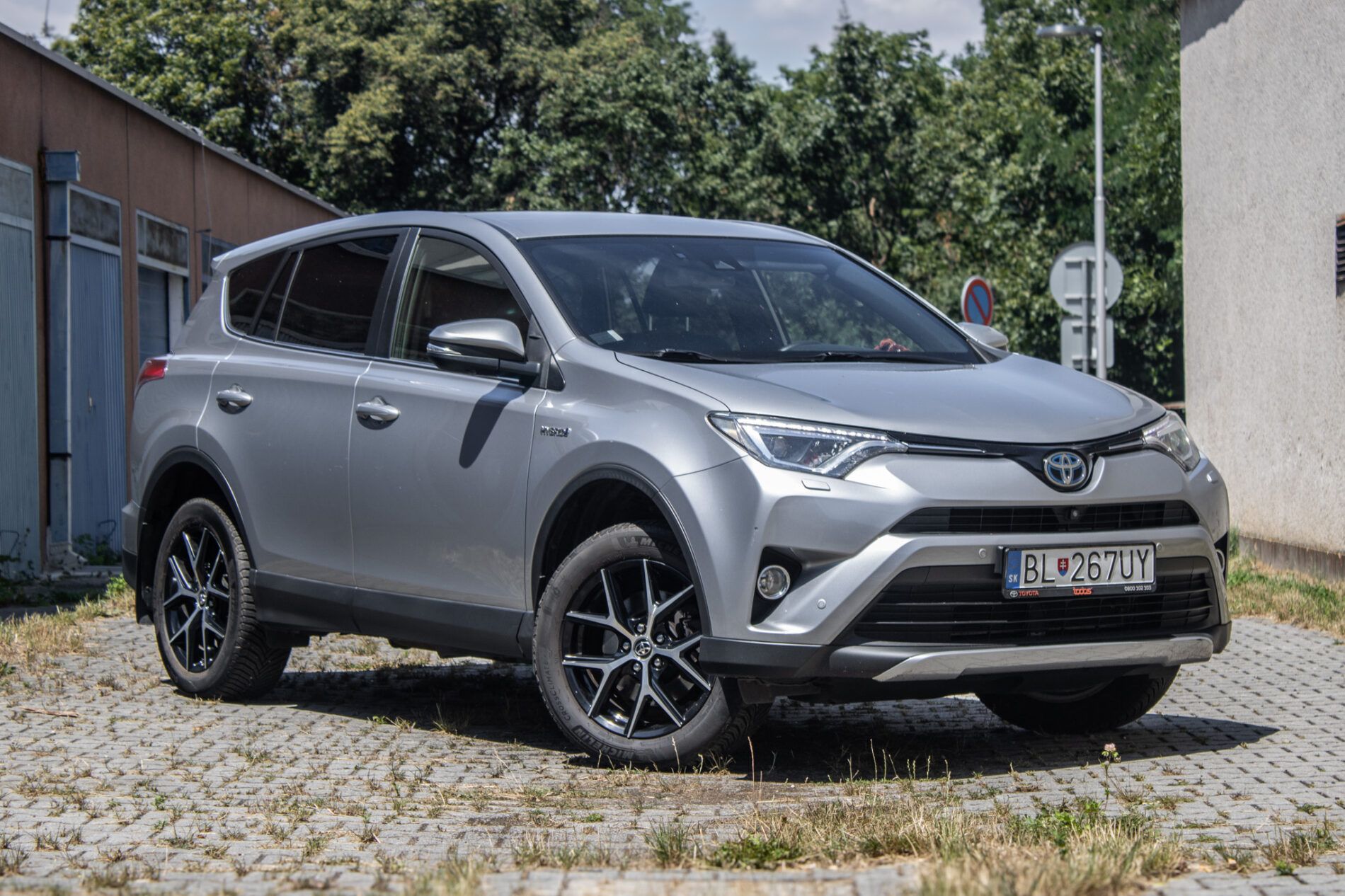 Toyota Rav4 - fotka 3