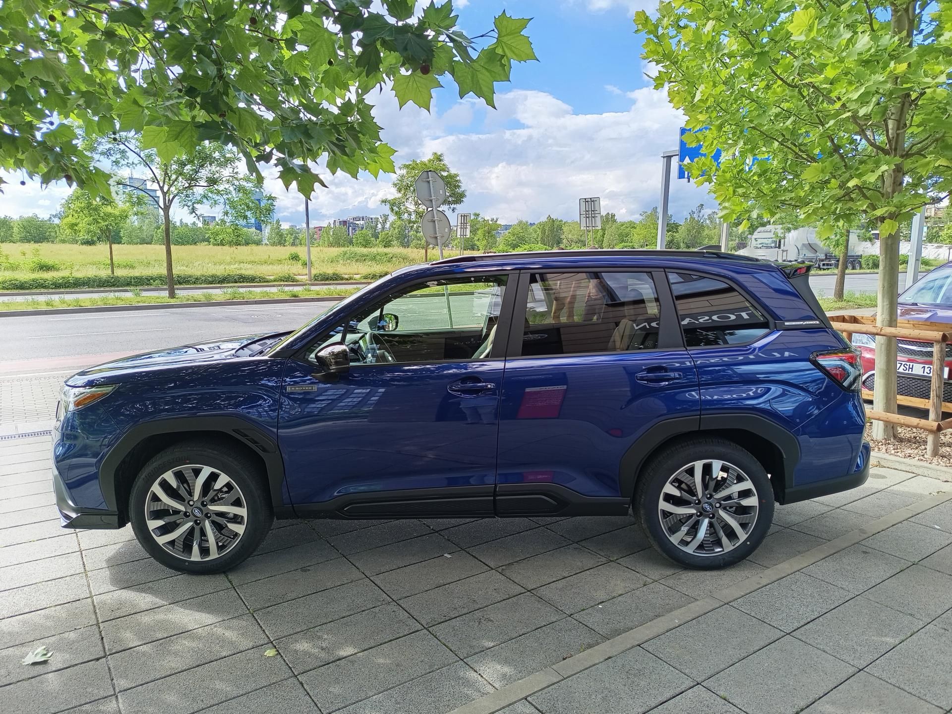 Subaru Forester, Hybrid Premium e-Boxer - fotka 6