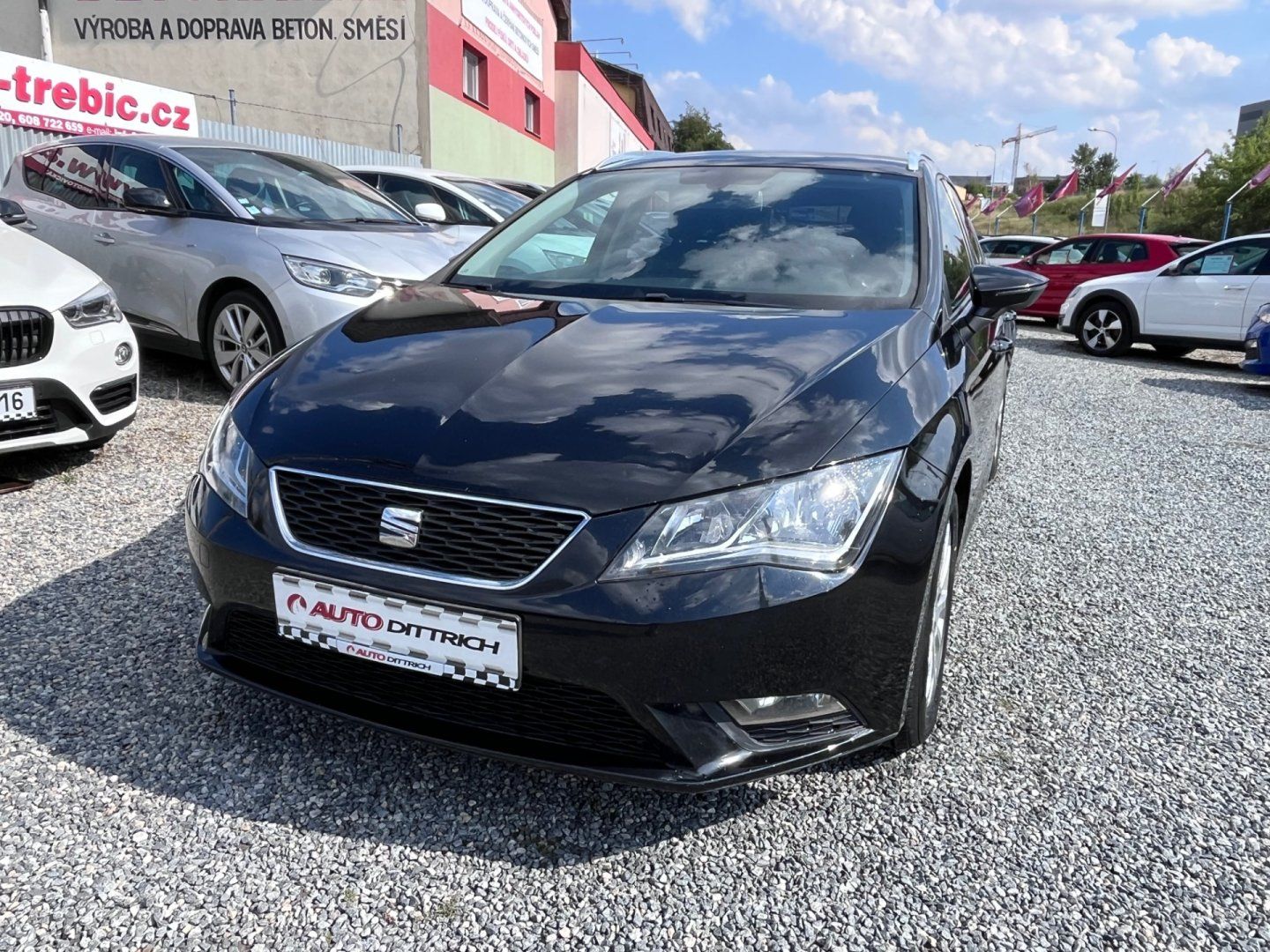 Seat Leon, 1.6 TDi STYLE - fotka 2