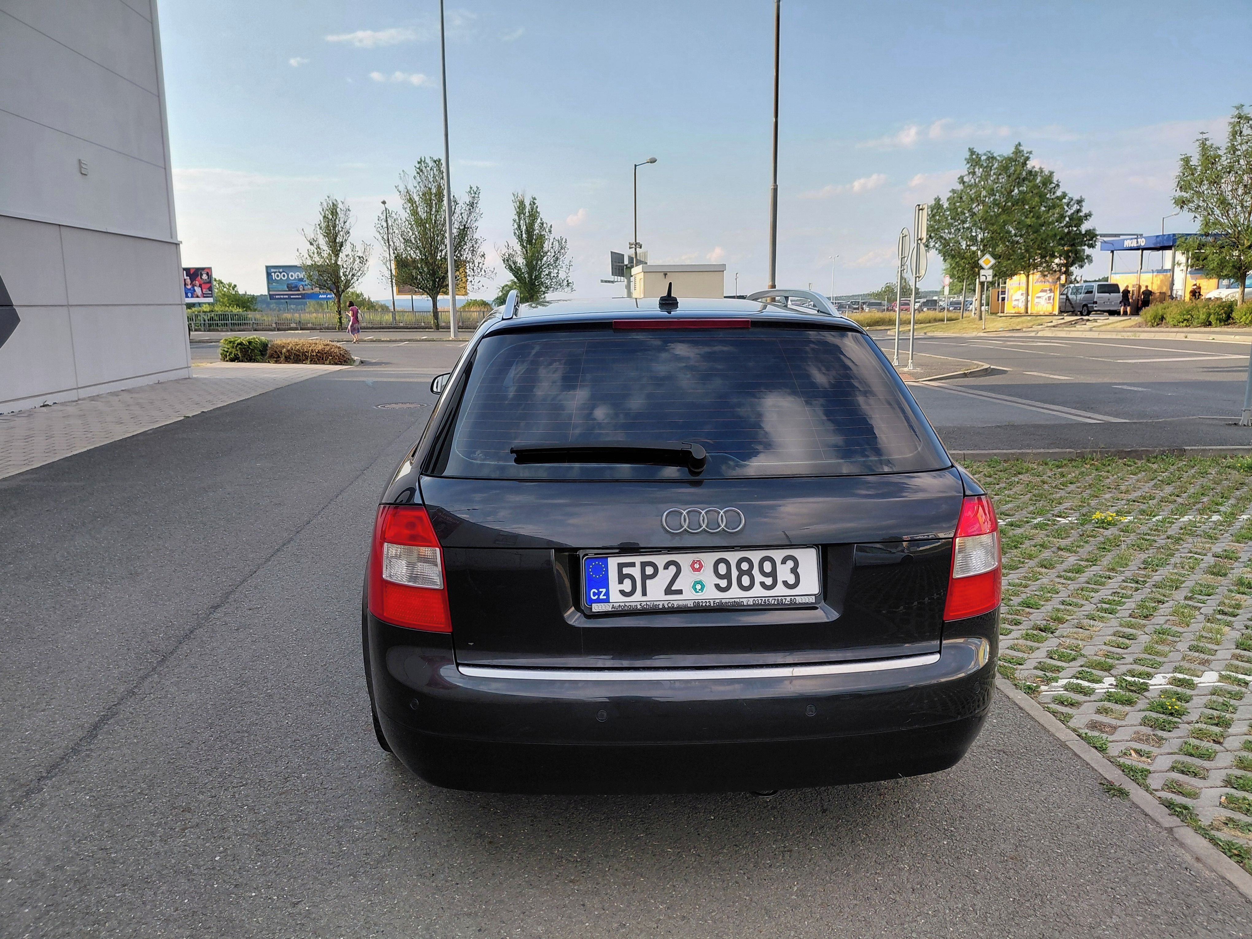 Audi A4 Avant, 1.9TDI 96KW SPOLEHLIVÉ,PĚKNÉ - fotka 6