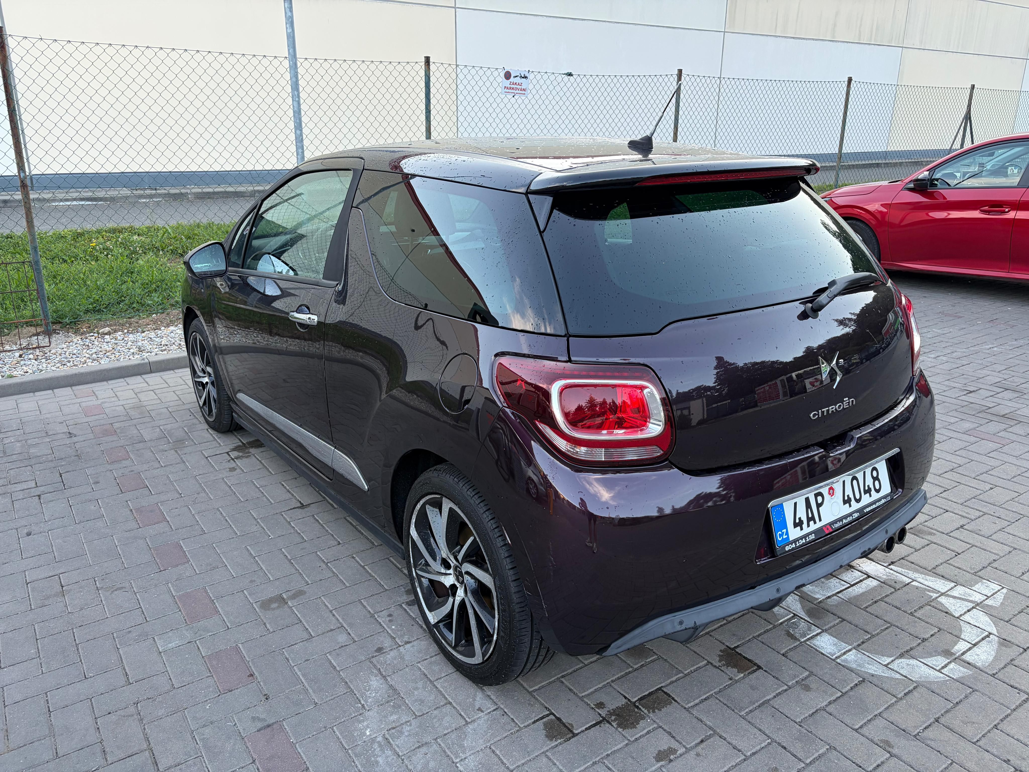 Citroën DS3, Citroën DS3 1.6 THP Sport Chic - fotka 4