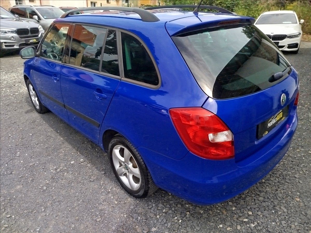 Škoda Fabia, 1,2 i,KLIMATRONIC,ROZVODY+OLEJ - fotka 4