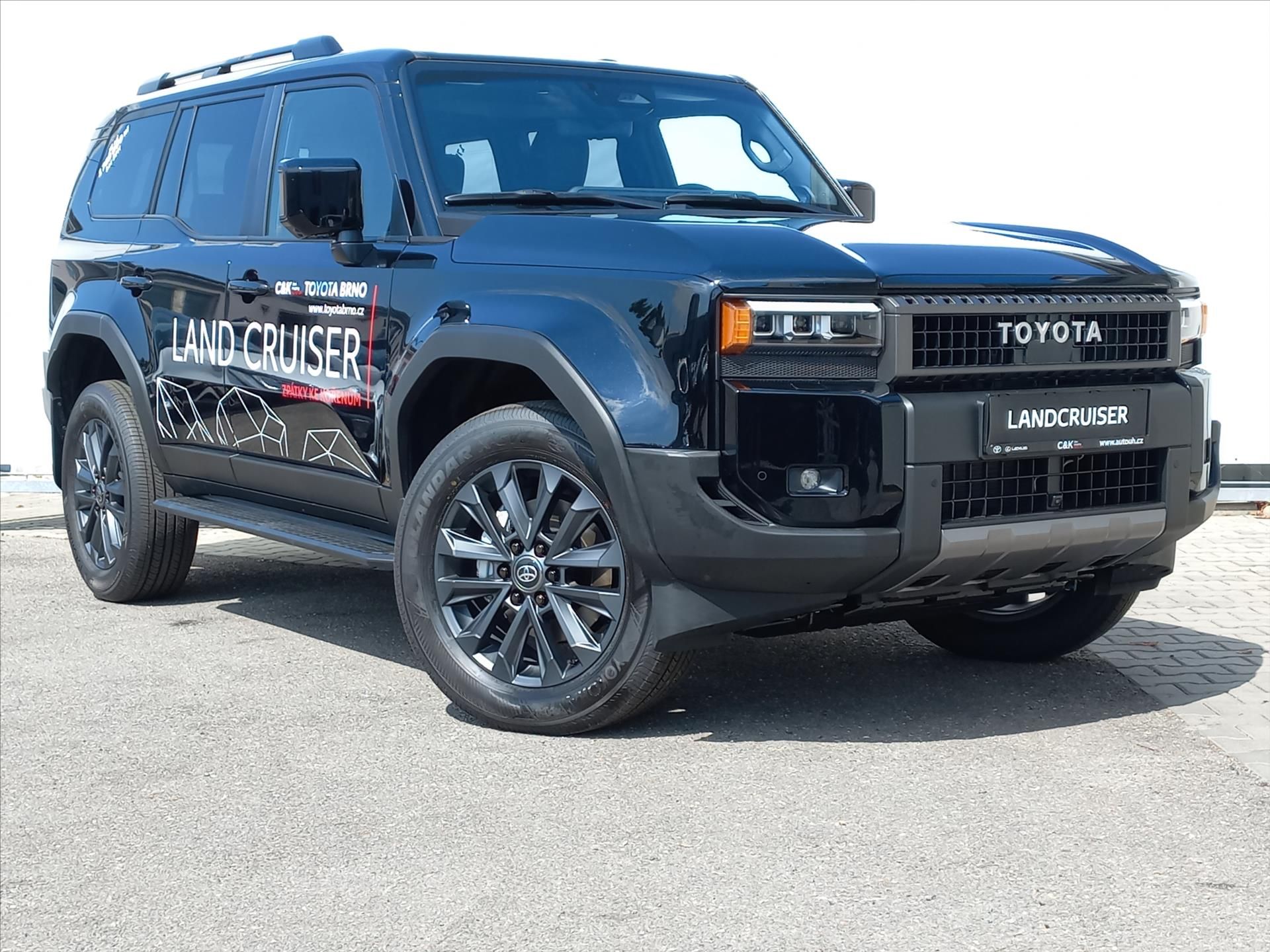 Toyota Land Cruiser, 2,8 Diesel 48V MHEV AWD  Execu - fotka 3