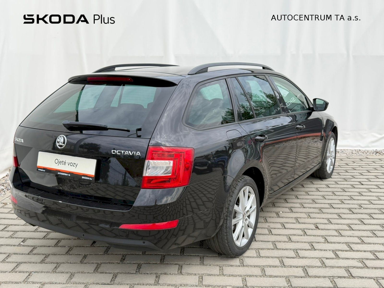 Škoda Octavia, Style 1.6 TDI 81kW DSG tažné - fotka 2