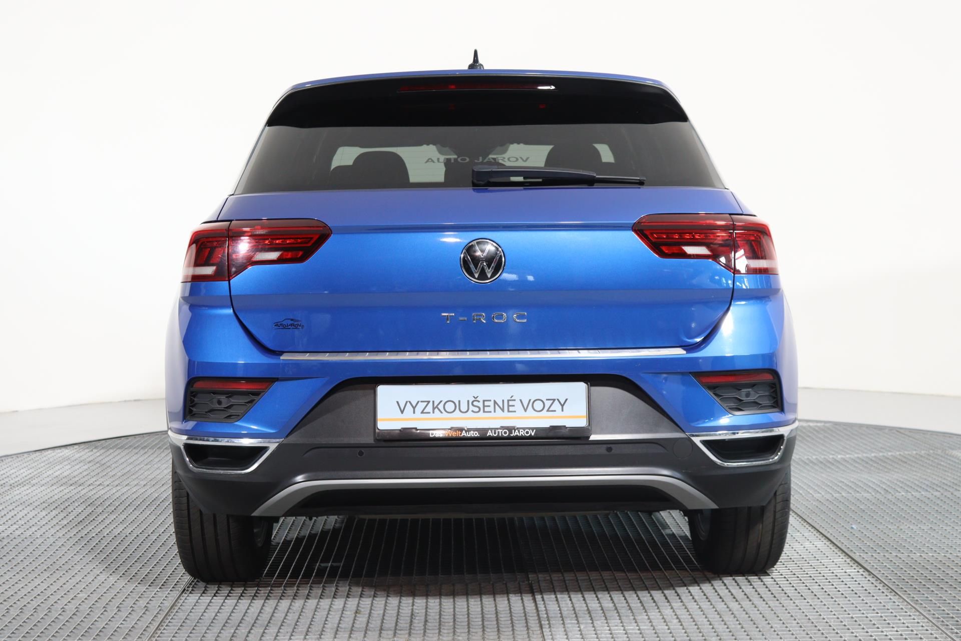Volkswagen T-Roc, SPORT 1,5 TSI/ TAŽNÉ Z.,LED - fotka 6