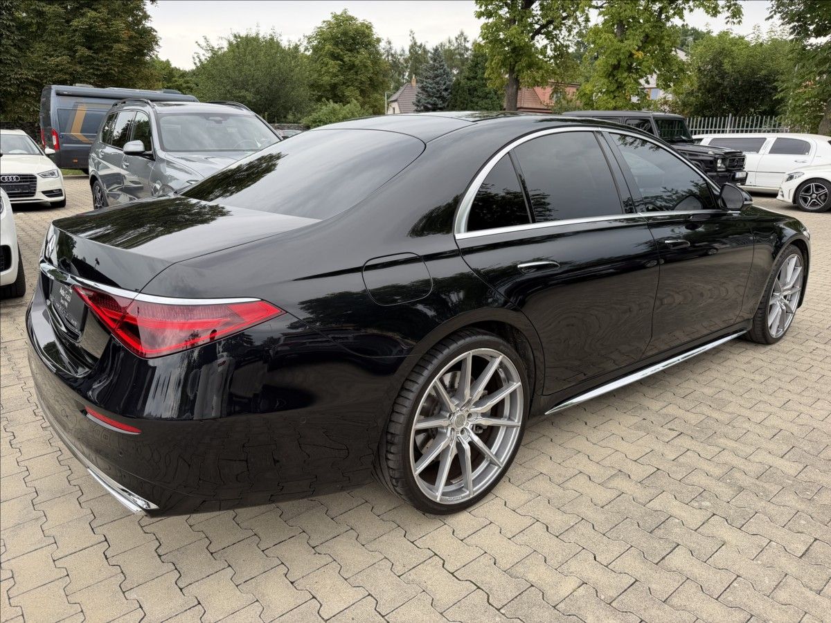 Mercedes-Benz Třídy S, 400d AMG 4Matic - fotka 5