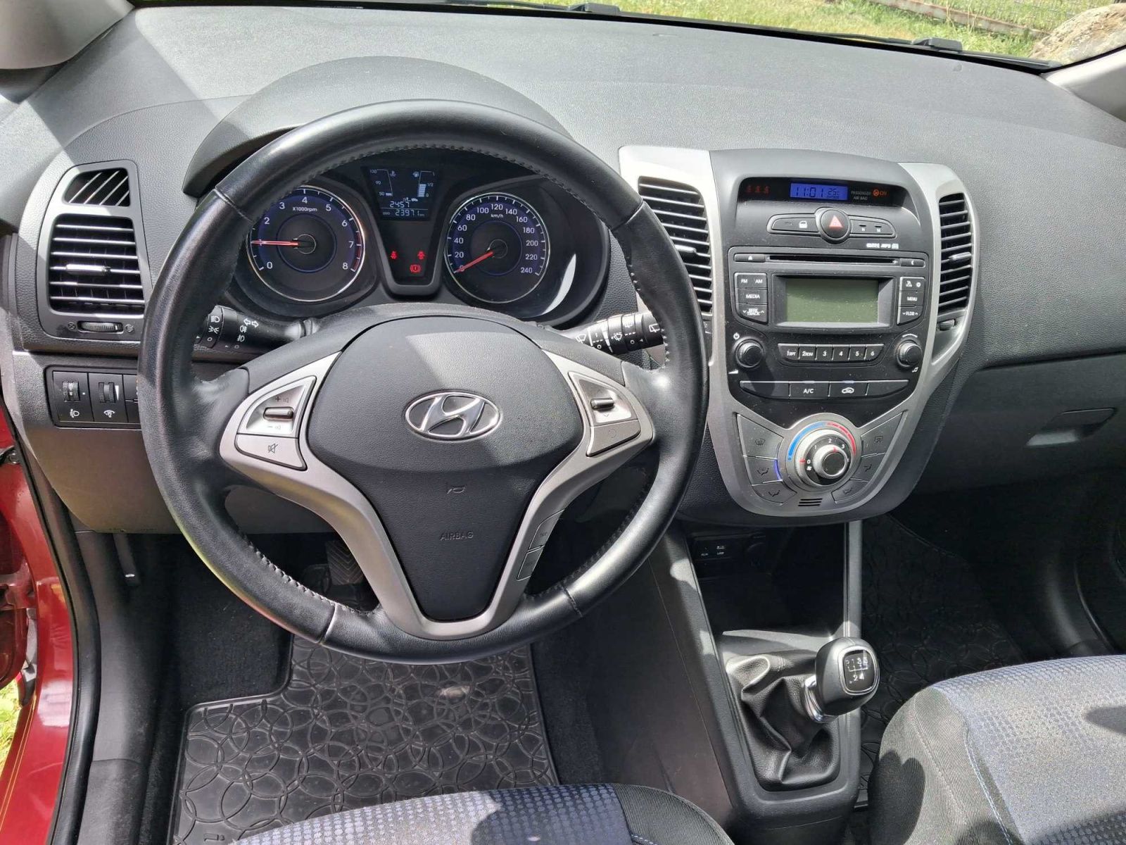 Hyundai ix20, 1.4 CVVT, ČR,1.maj, Serv.kniha - fotka 3