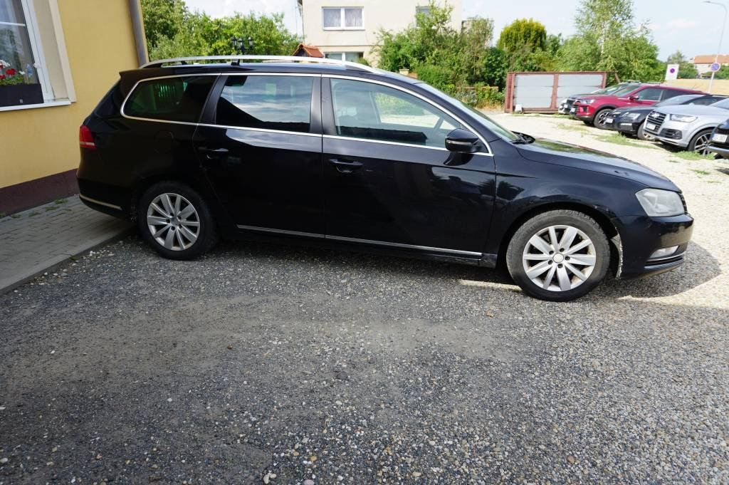 Volkswagen Passat, 2,0 Comfort - fotka 3