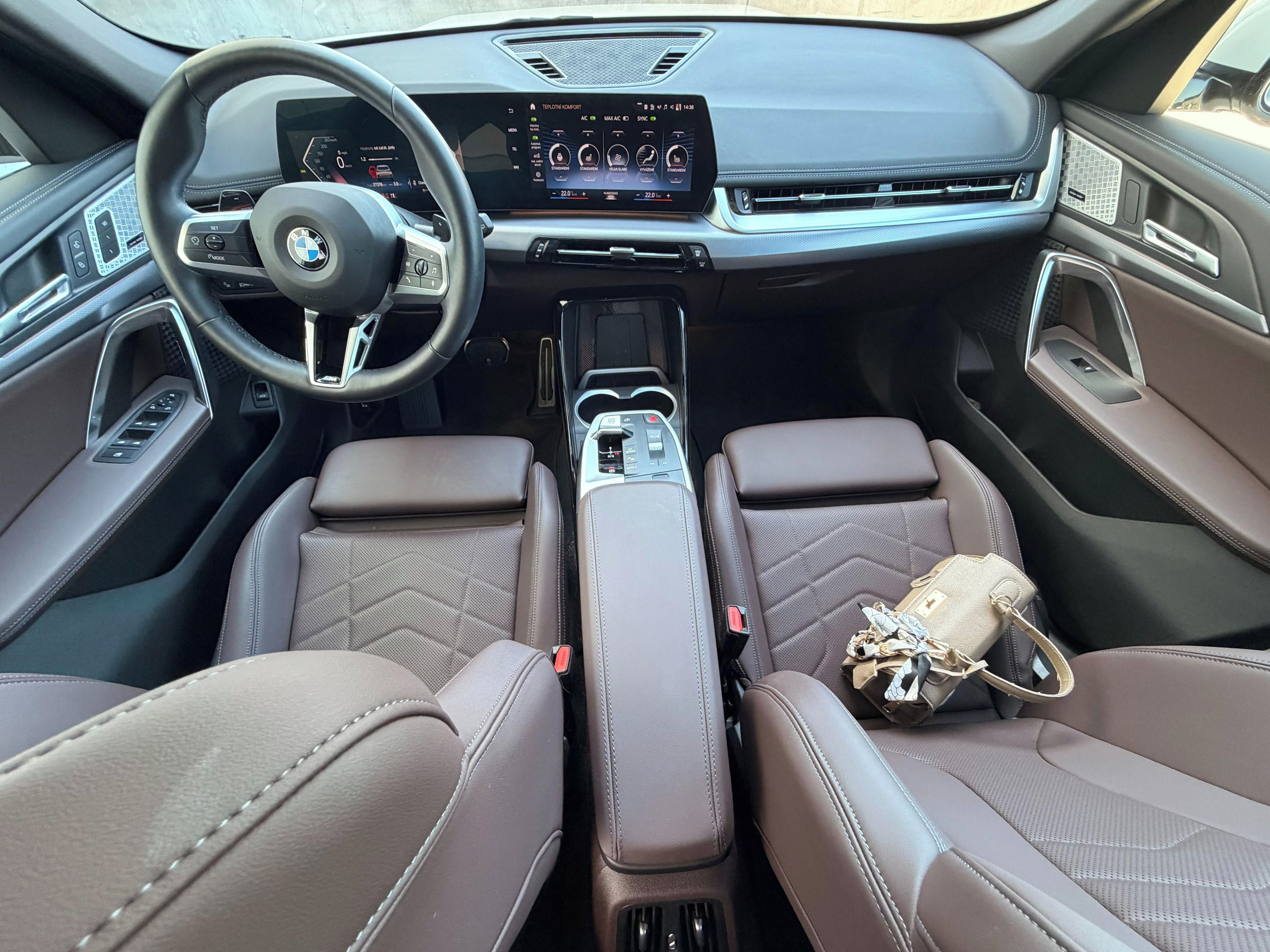 BMW X1, BMW X1 M 5 years service incl. - fotka 5