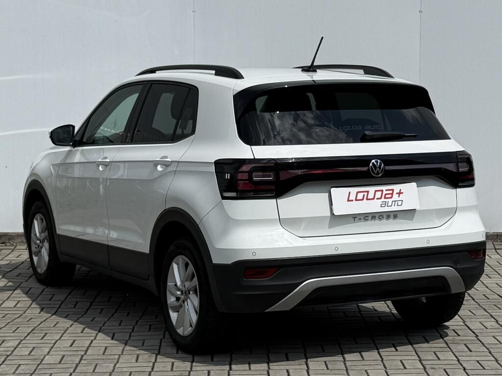 Volkswagen T-Cross, Life 1.0 TSI 70 kW - fotka 6