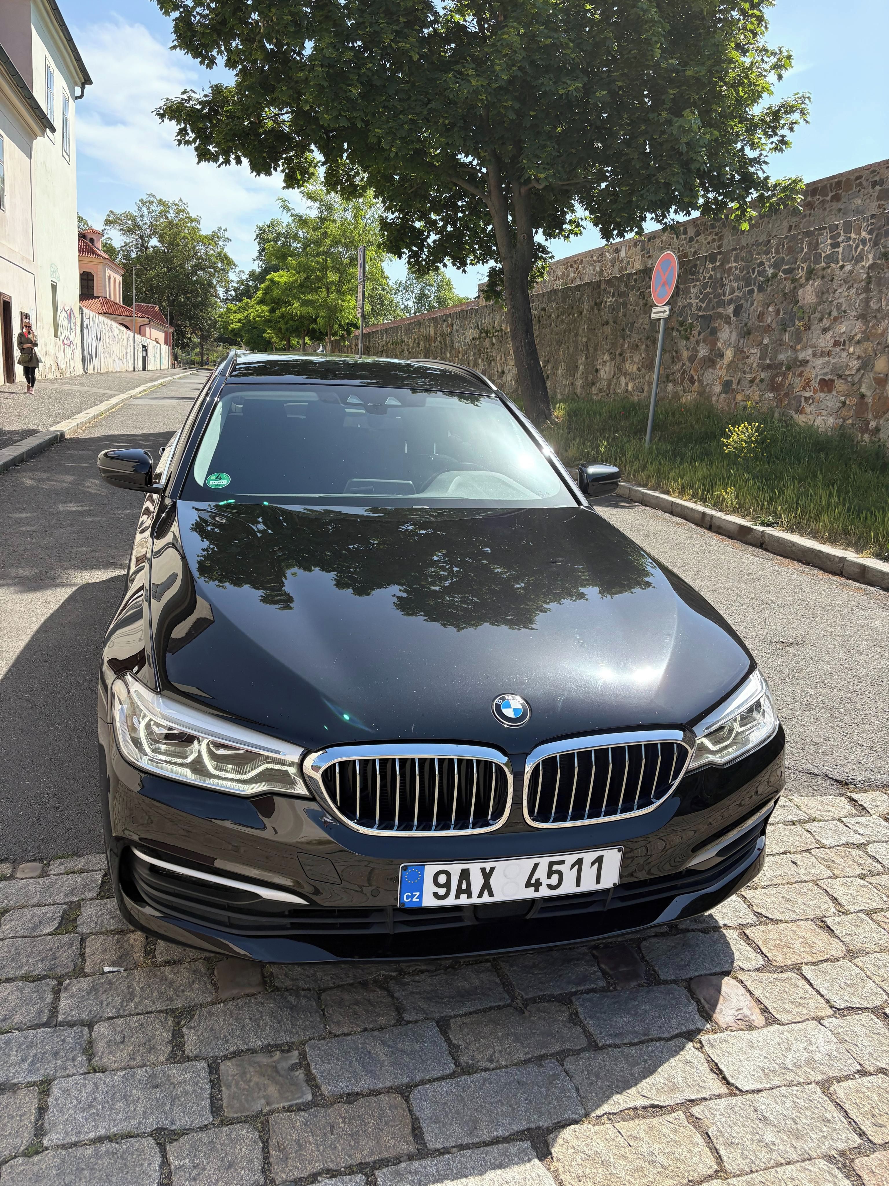 BMW Řada 5, TOURING 520d 4x4 140kW DPH