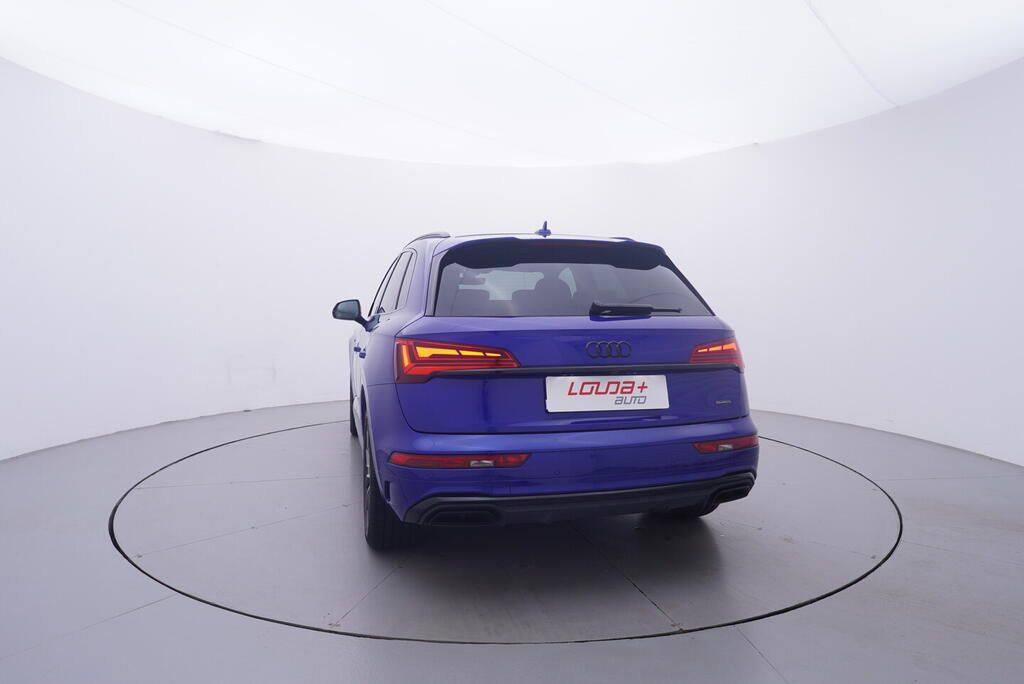 Audi Q5, S-line 2.0 TDI 150 kW - fotka 4