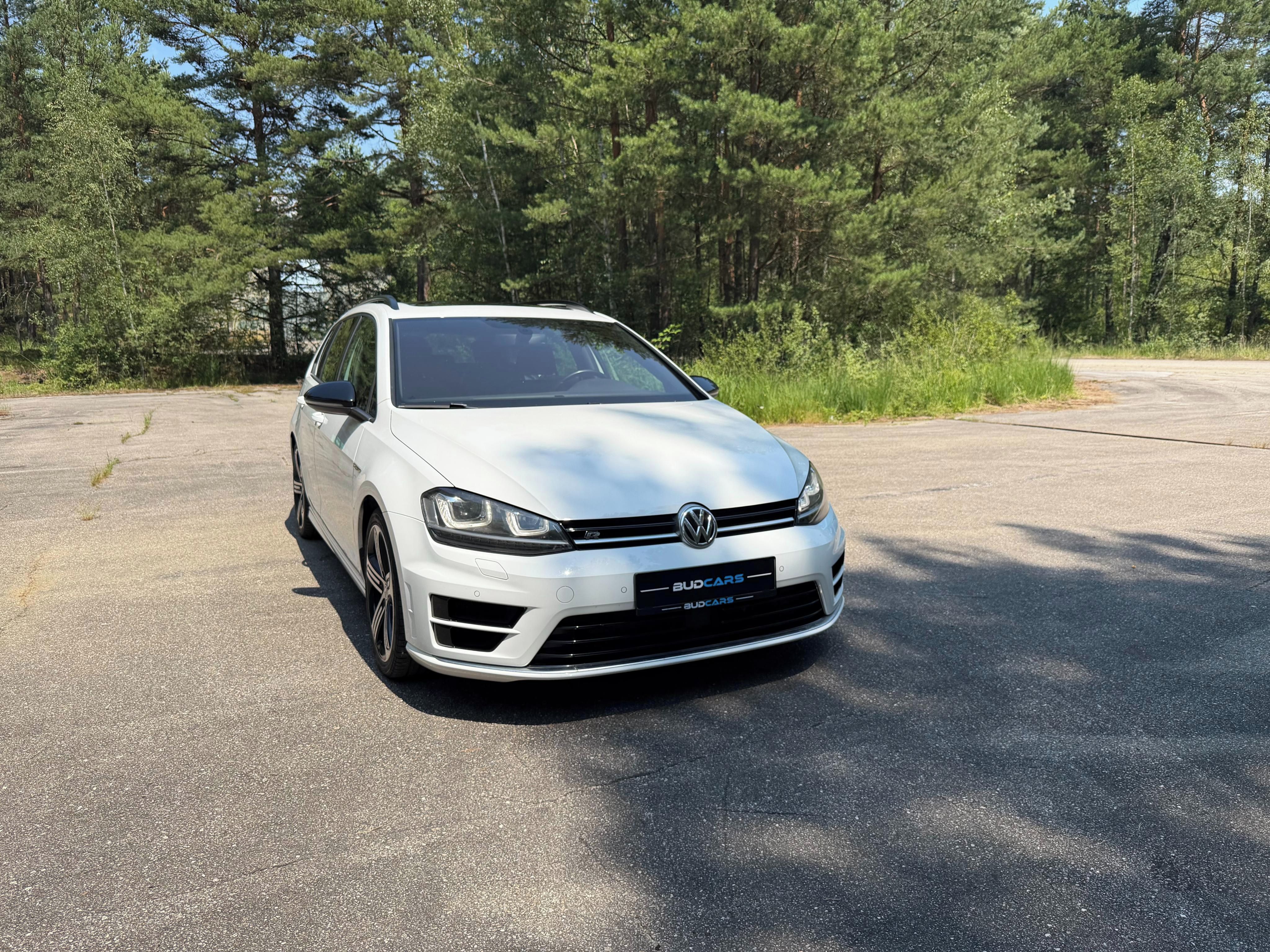 Volkswagen Golf, 7 R Variant 221kW Top - fotka 2