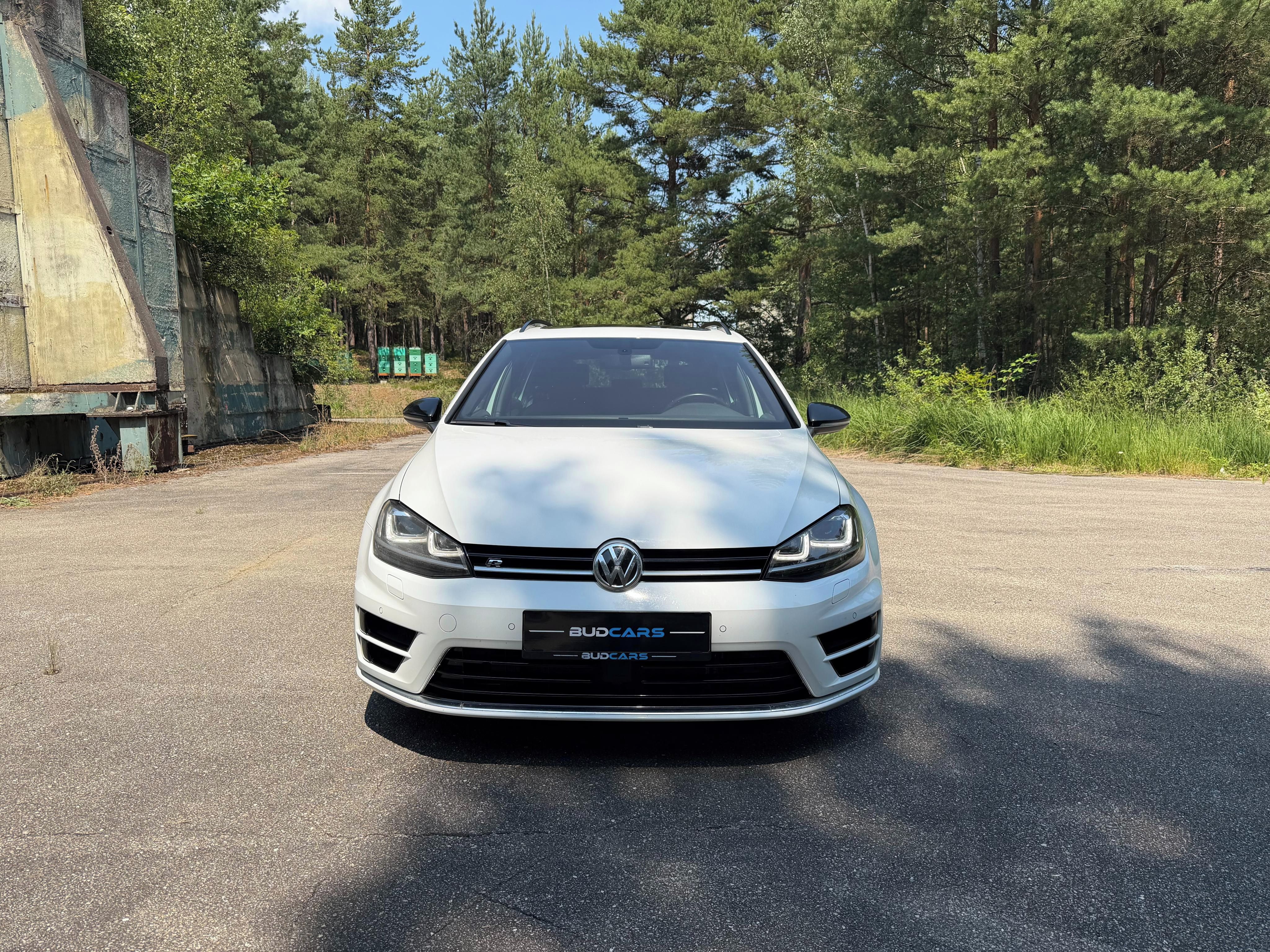 Volkswagen Golf, 7 R Variant 221kW Top - fotka 3