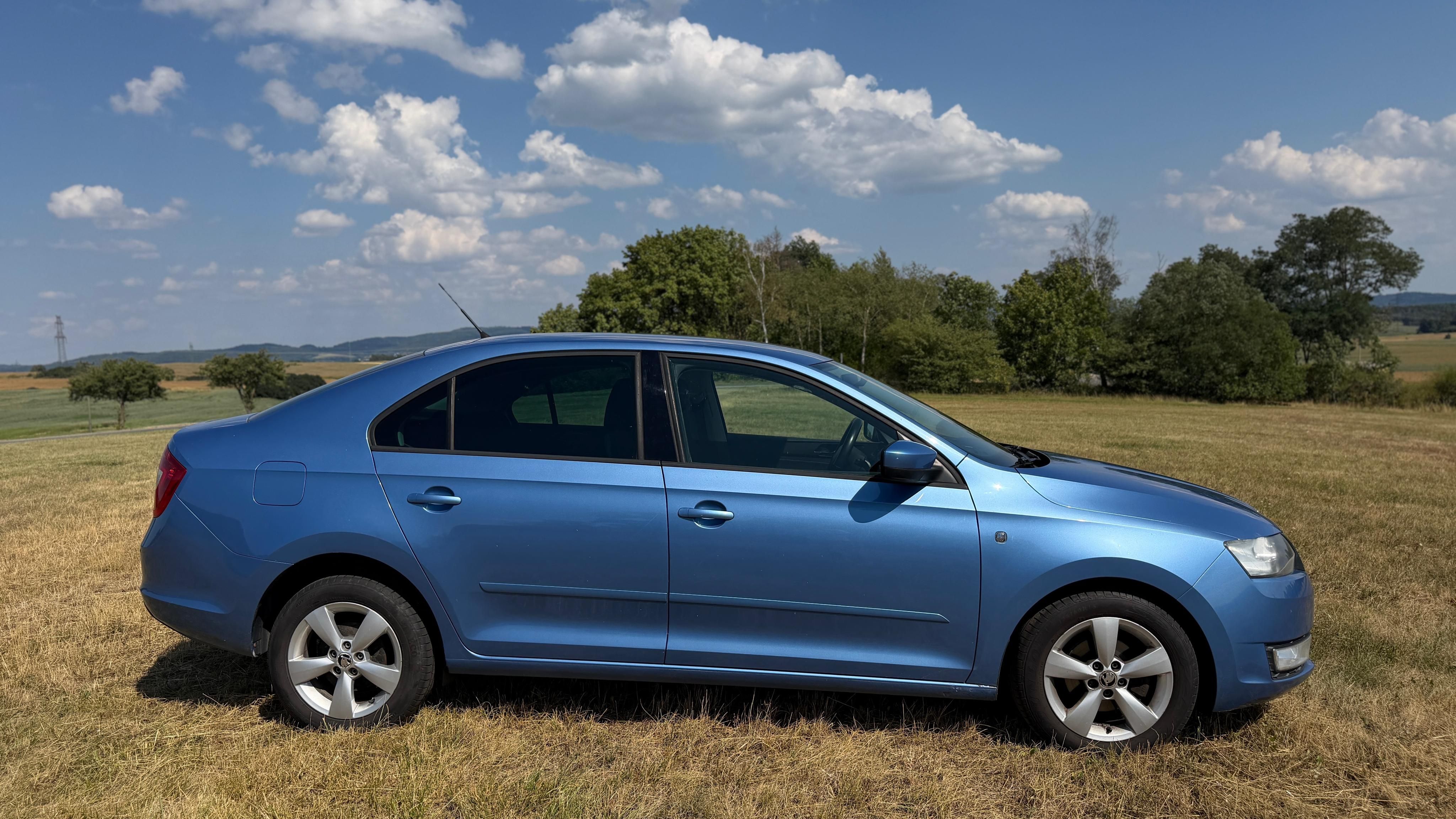 Škoda Rapid, Škoda Rapid 1.2Tsi 63kw 2012 - fotka 4