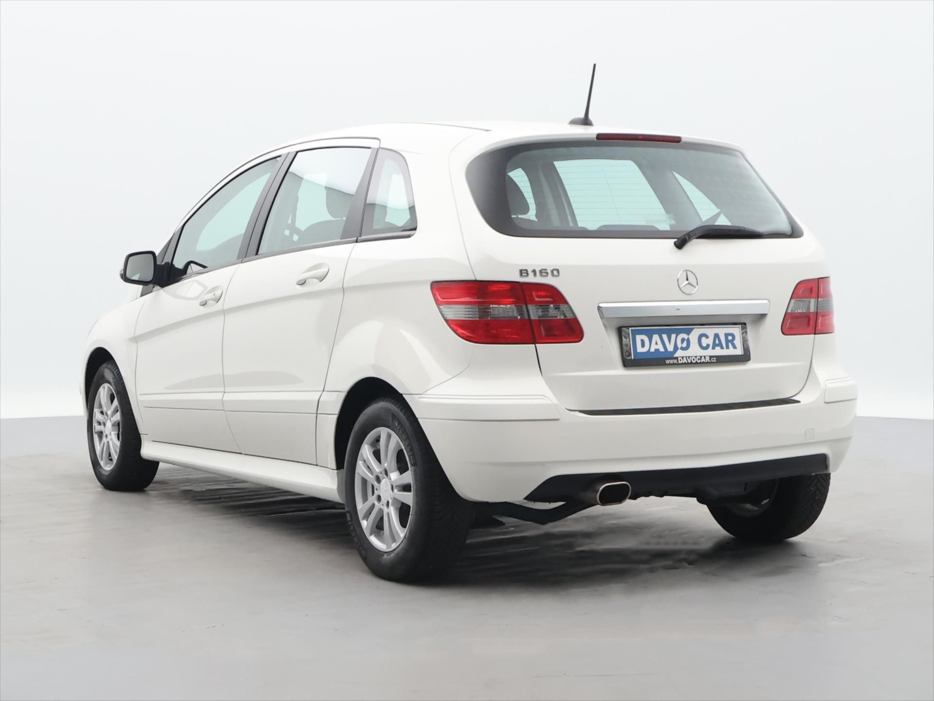 Mercedes-Benz Třídy B, 1,5 160 70kW CZ Klima 82.300km - fotka 5