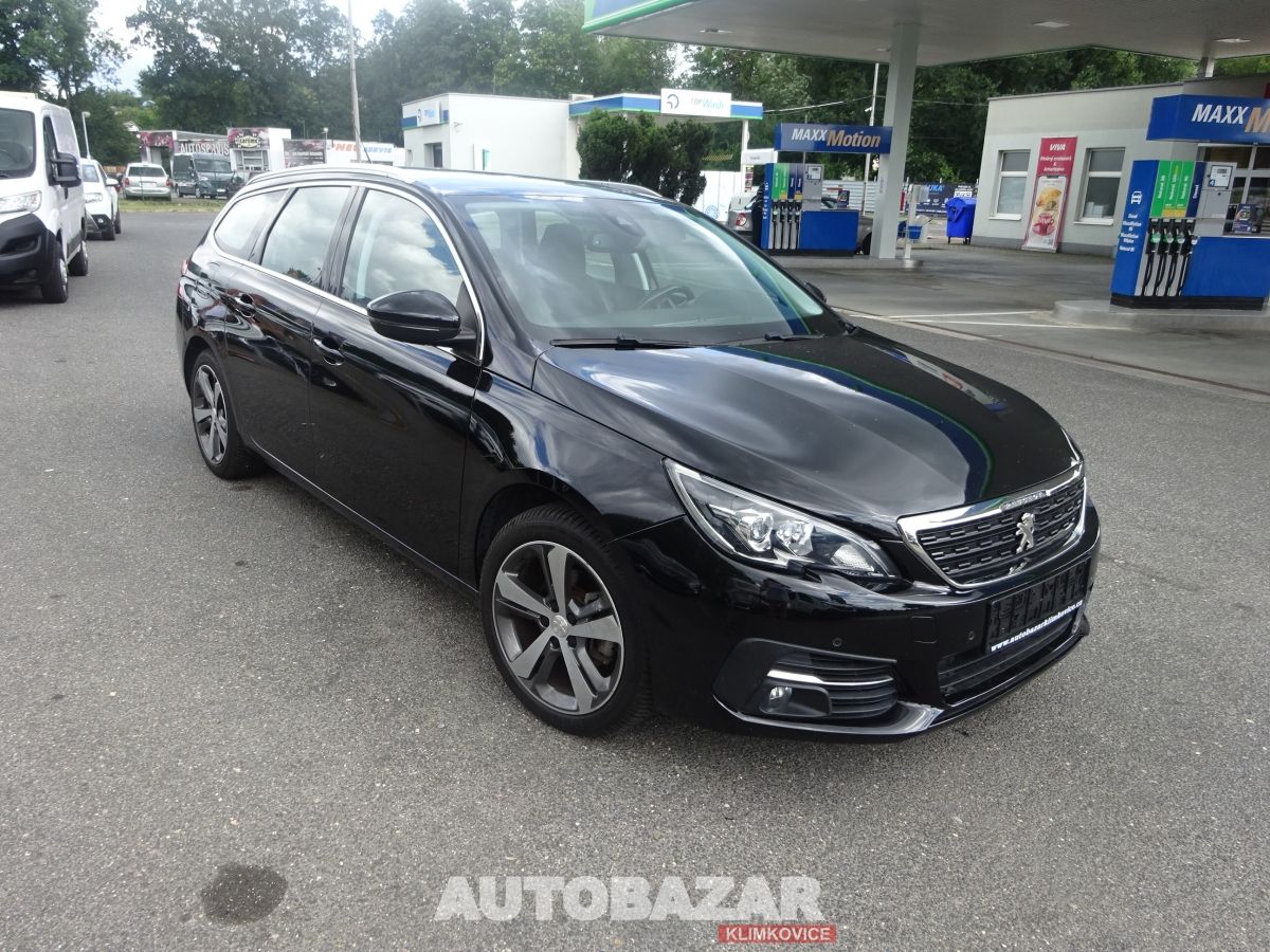 Peugeot 308, 1,2 PureTech,GARANCE KM,1 MAJ - fotka 4