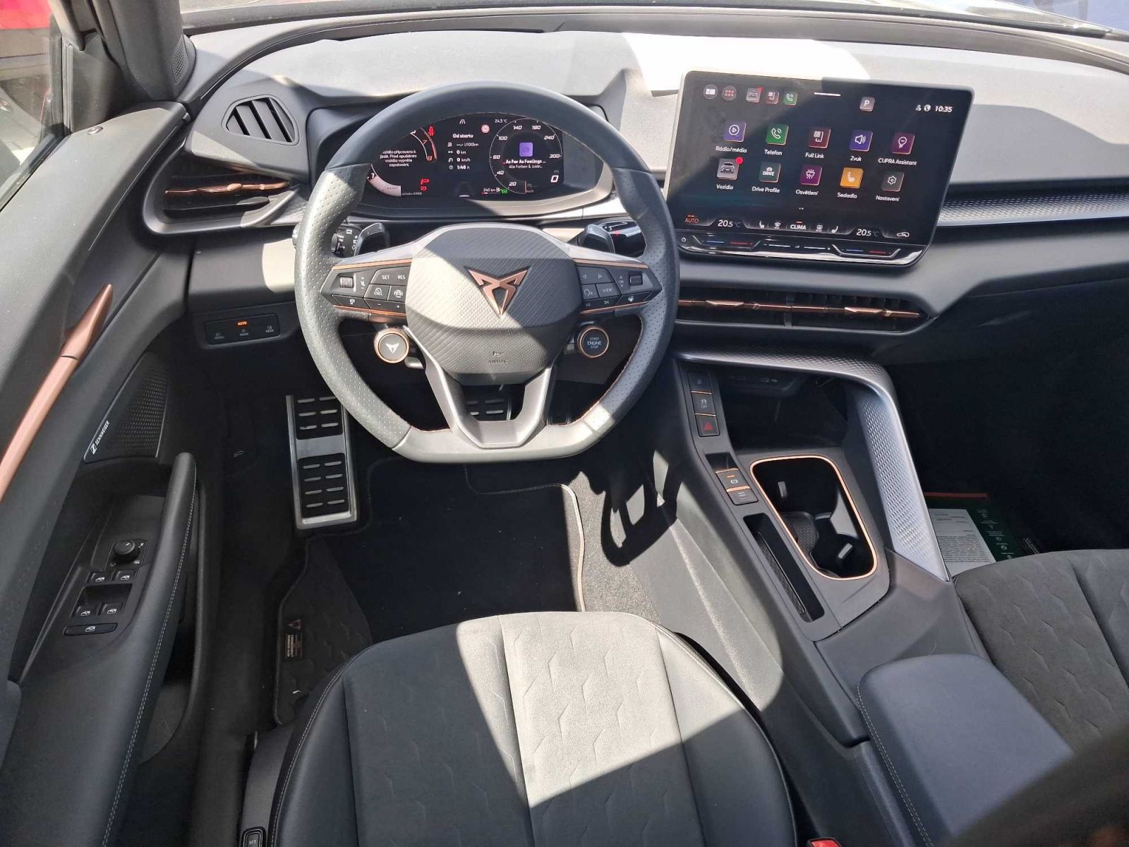 Cupra Terramar, 2.0 TSI 4Drive - fotka 3