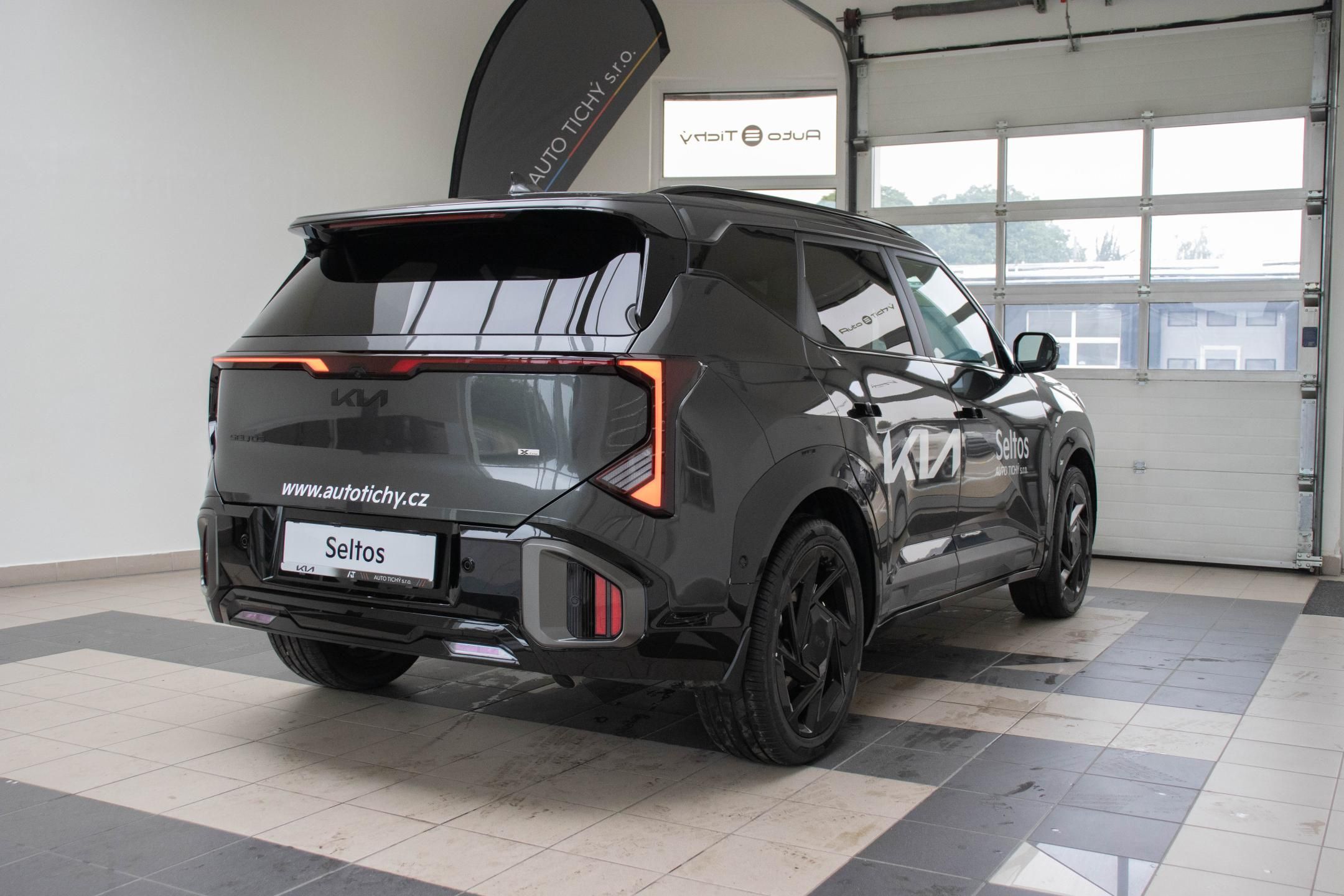 Kia Seltos, 1,6 T-GDi GPF 4x2 7DCT X-LINE - fotka 4