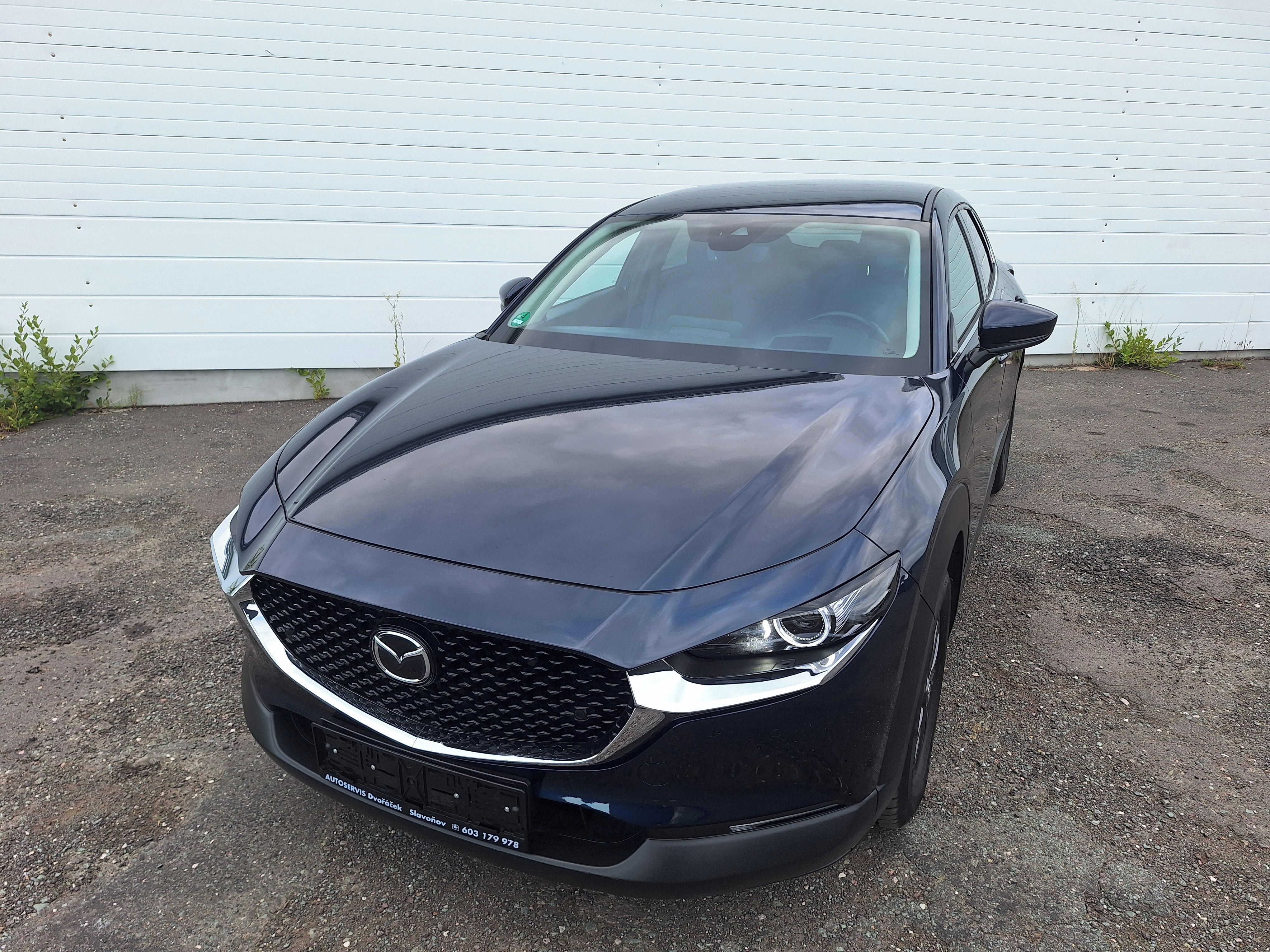 Mazda CX-30, 2,0  e-Skyactiv G - fotka 2
