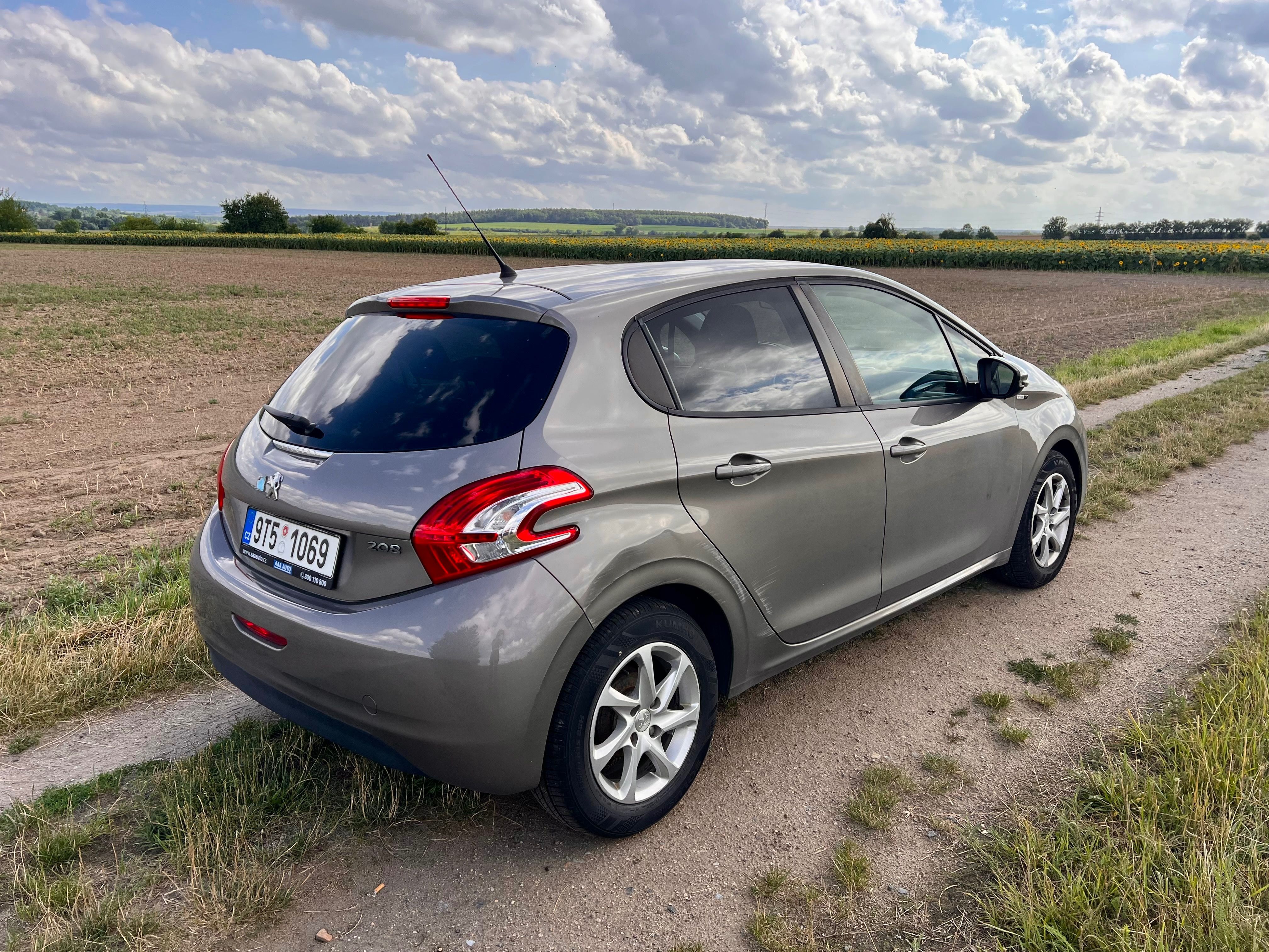 Peugeot 208, 1.2 VTi, servisní knížka - fotka 5