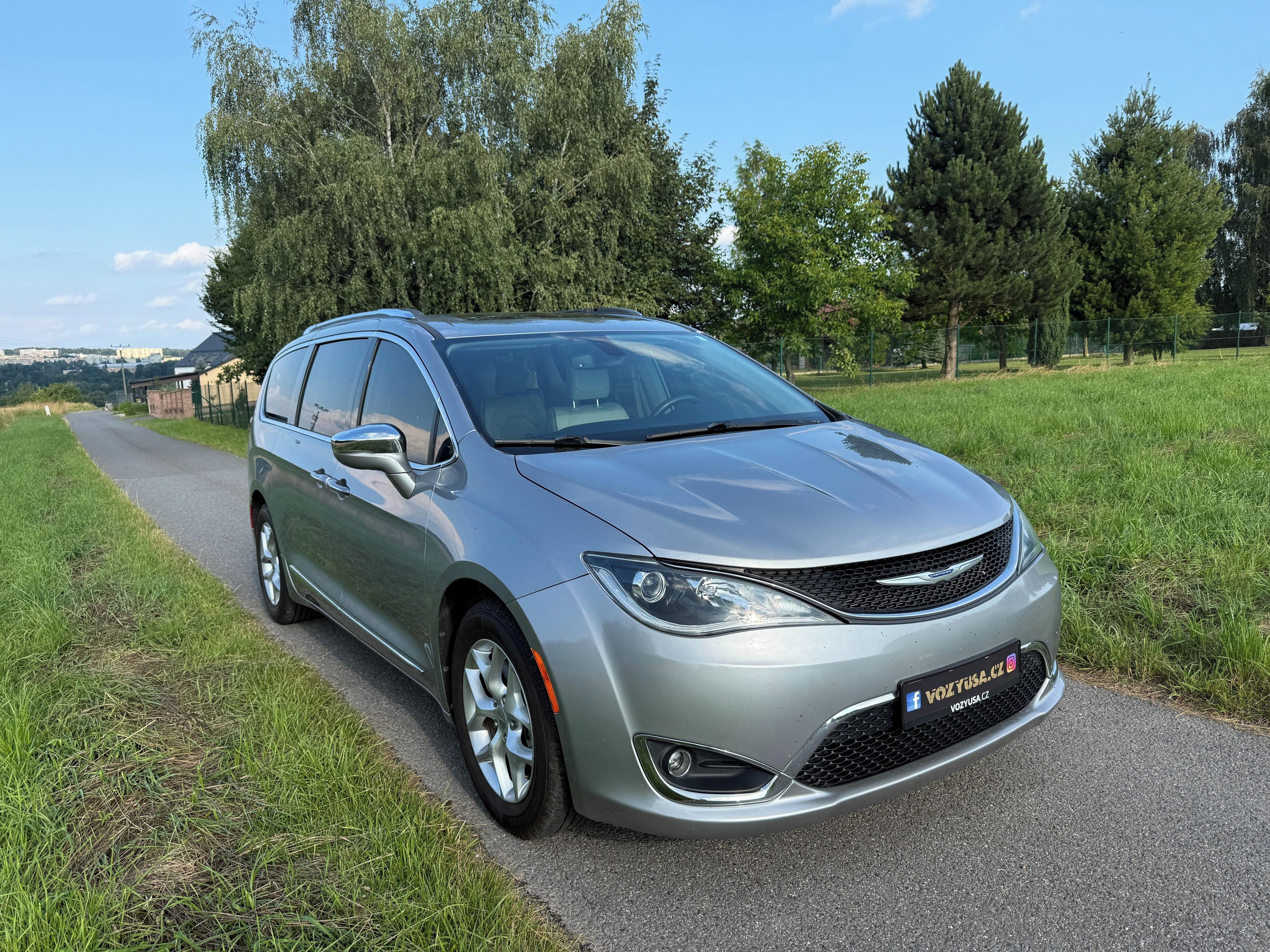 Chrysler Pacifica, LIMITED FULL , 1 rok záruka - fotka 4