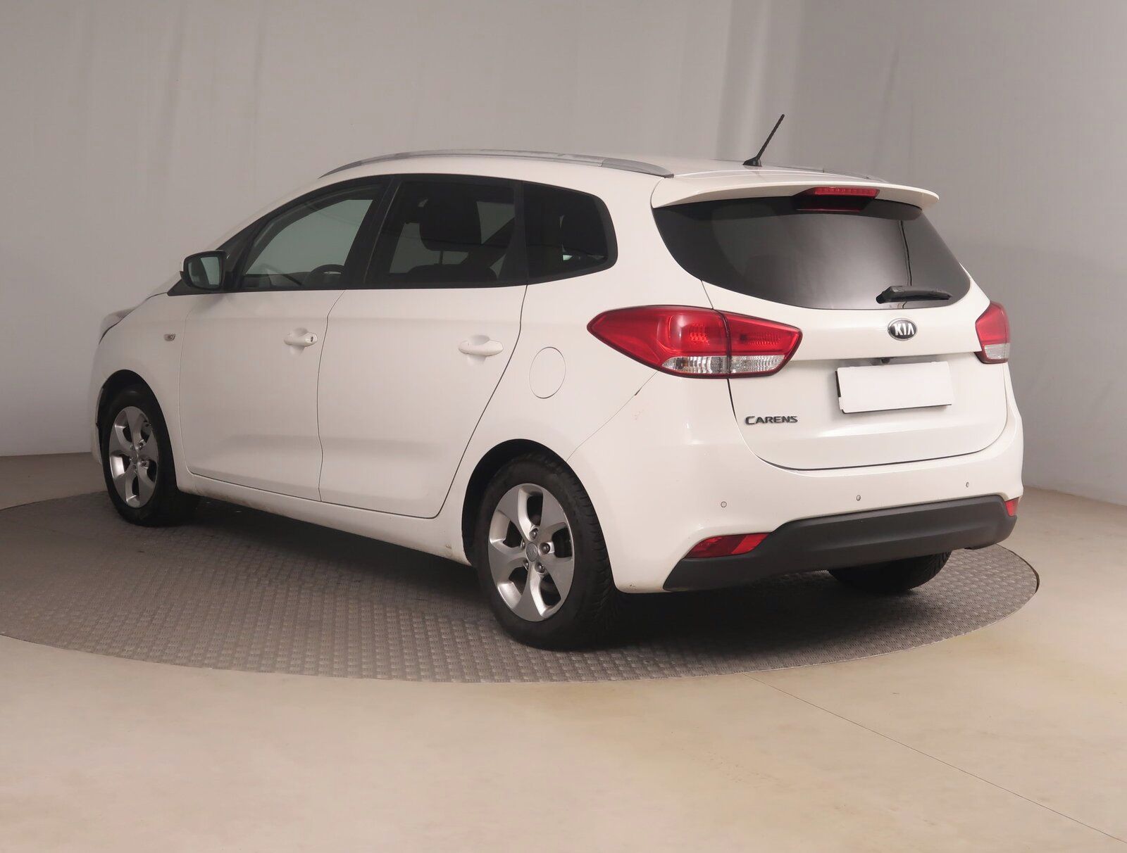 Kia Carens, 1.6 GDI, Serv.kniha - fotka 4