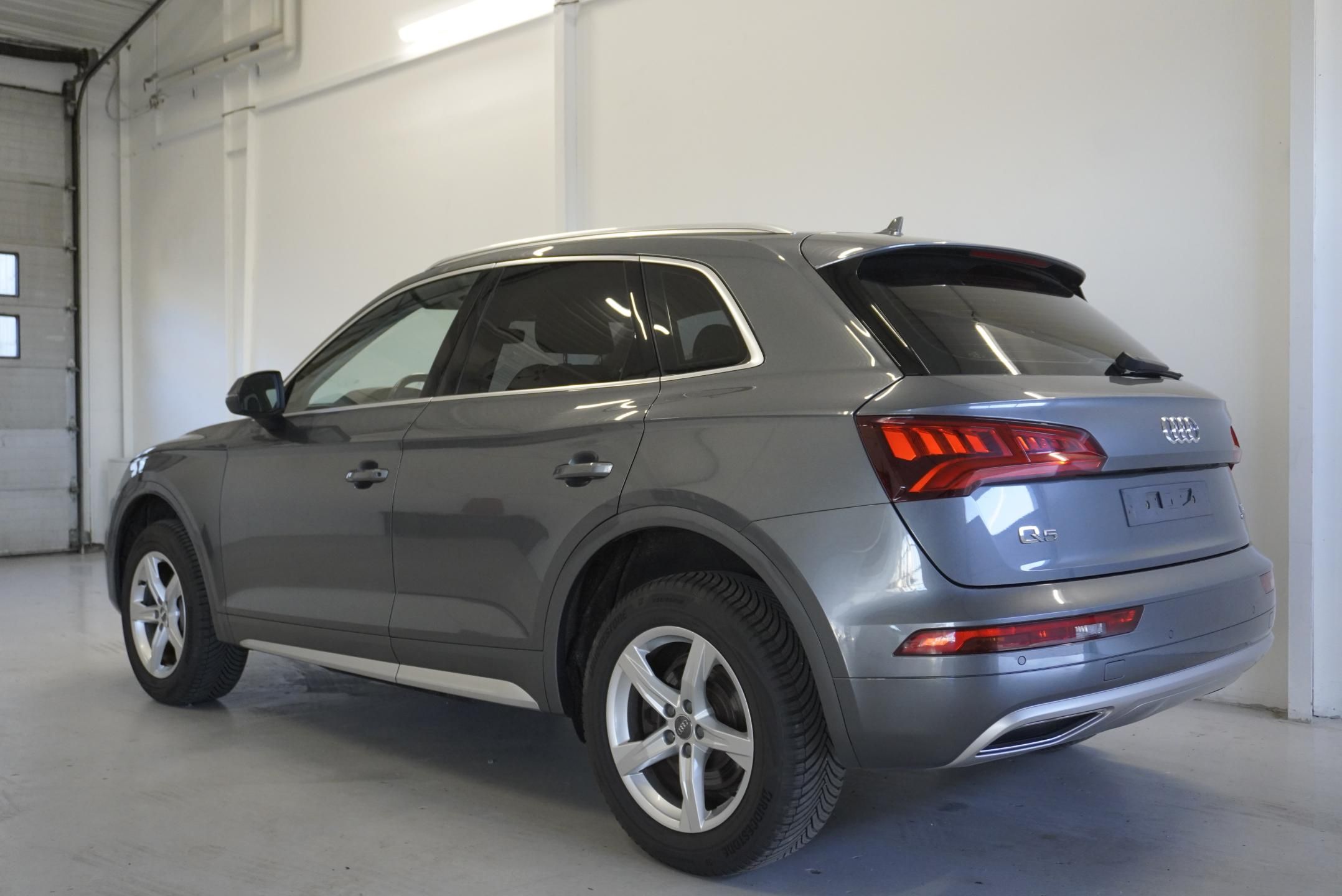 Audi Q5, 2,0 40 TDI 140kW QUATTRO - fotka 3