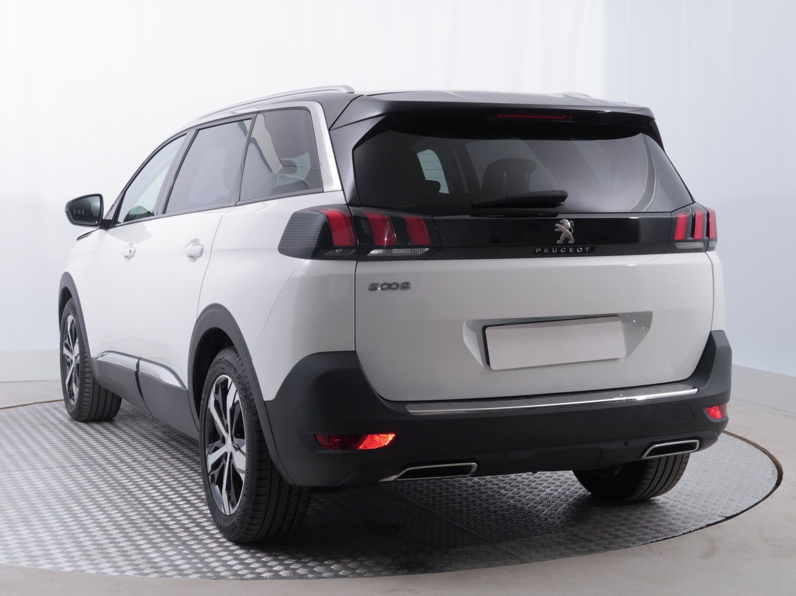Peugeot 5008, PureTech 130, Allure, 7 míst - fotka 4