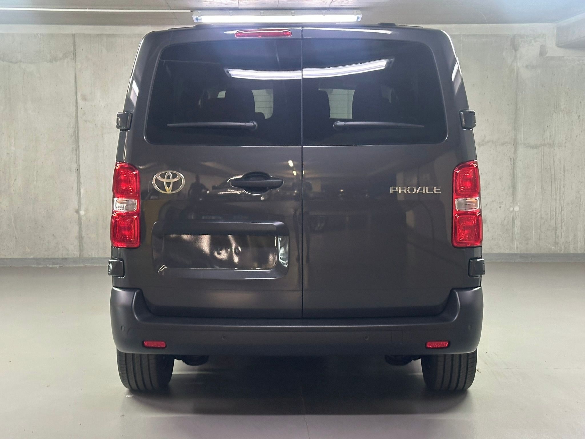 Toyota Proace Verso, 2.2 D 150 k L1 Combi - fotka 5