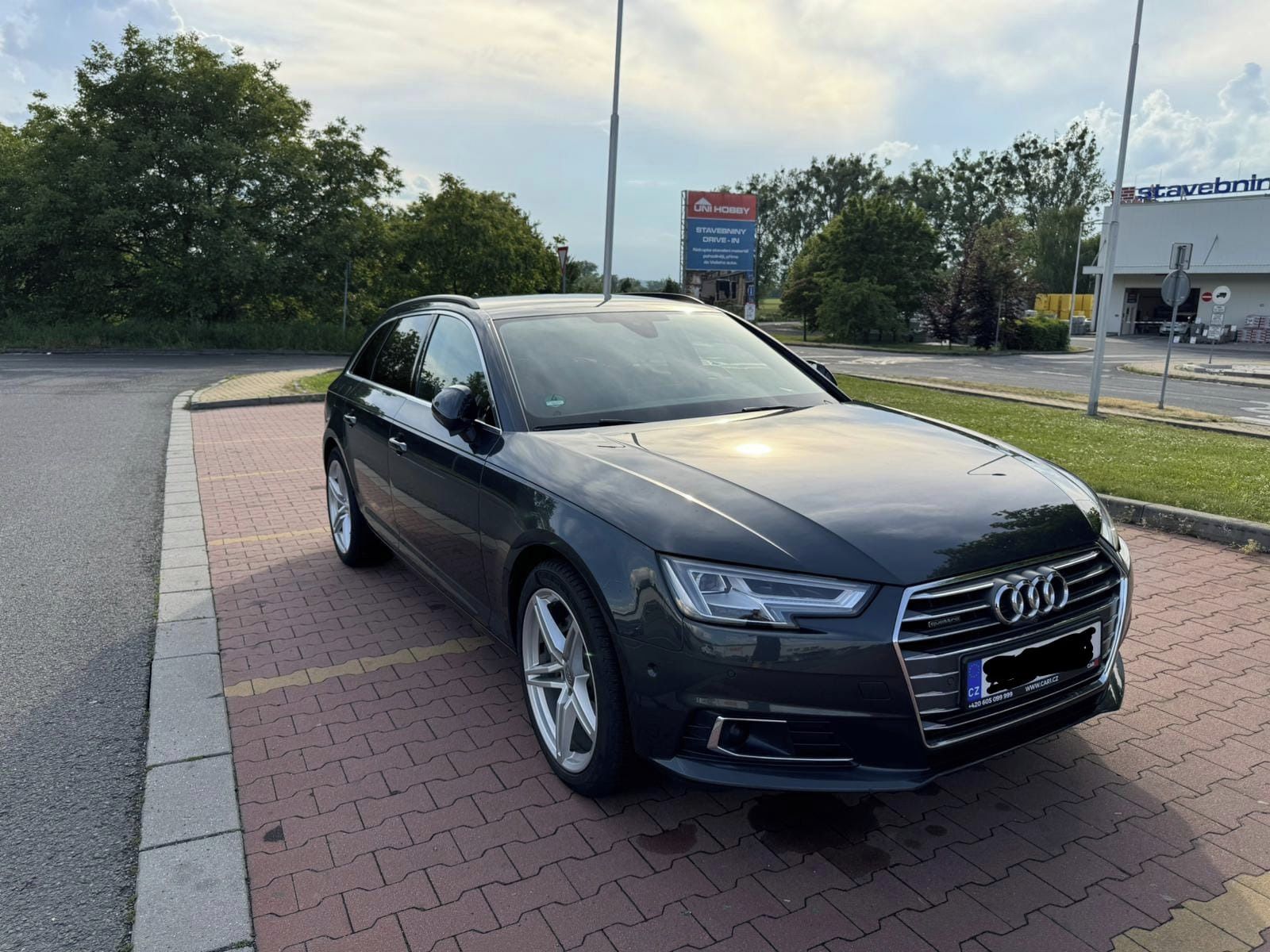 Audi A4 Avant, 2967 - fotka 3