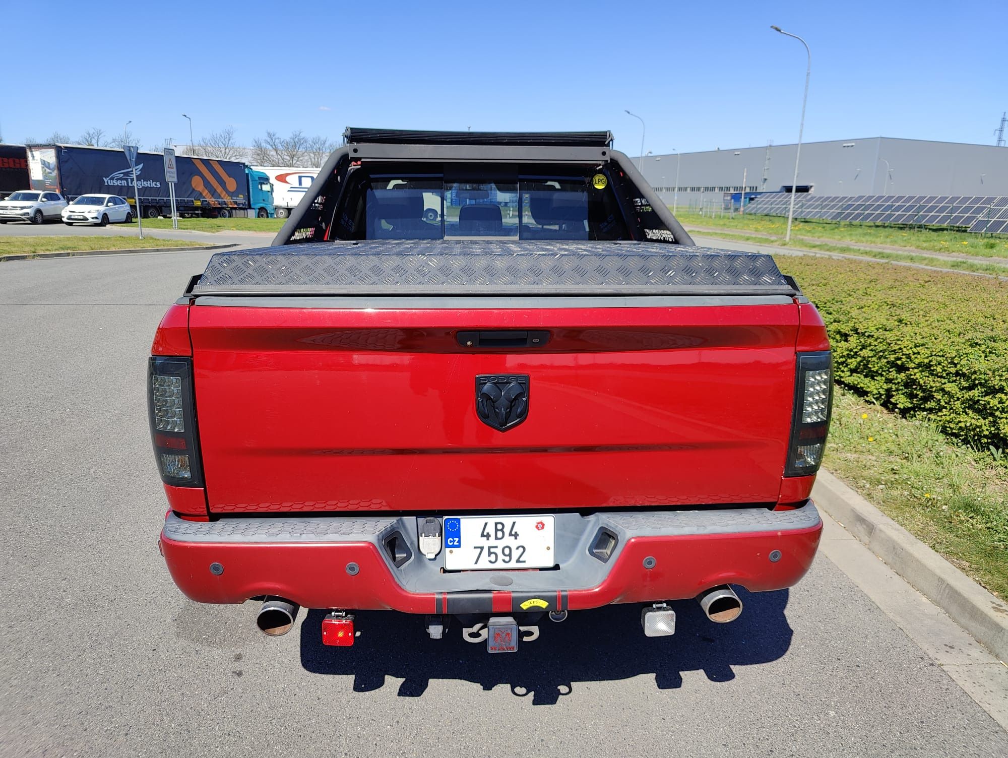 Dodge Ram 1500, 5,7L HEMI 295 kW LPG - fotka 6