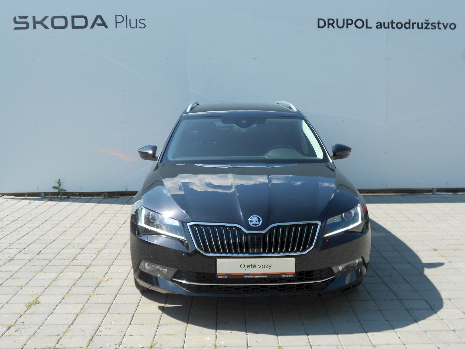 Škoda Superb, Combi III 2.0 TDI - 140 kW, St - fotka 4