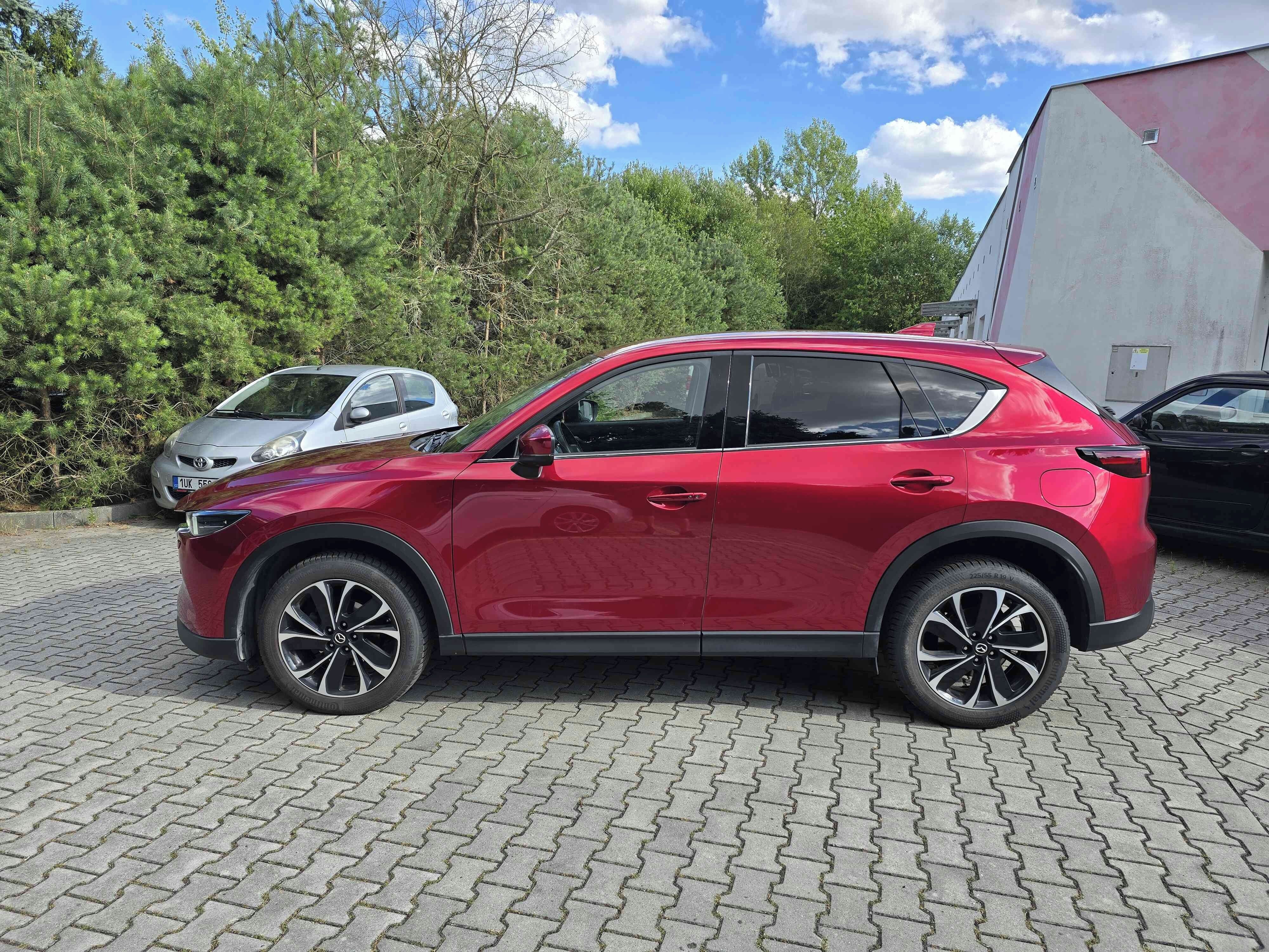 Mazda CX-5, 2.5l EXCLUSIVE-LINE KOMFORT - fotka 2