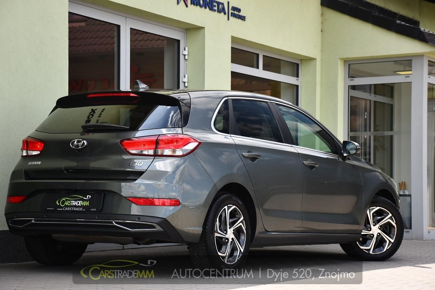 Hyundai i30, 1.0T-GDI ČR FAMILY SMART DCT - fotka 5