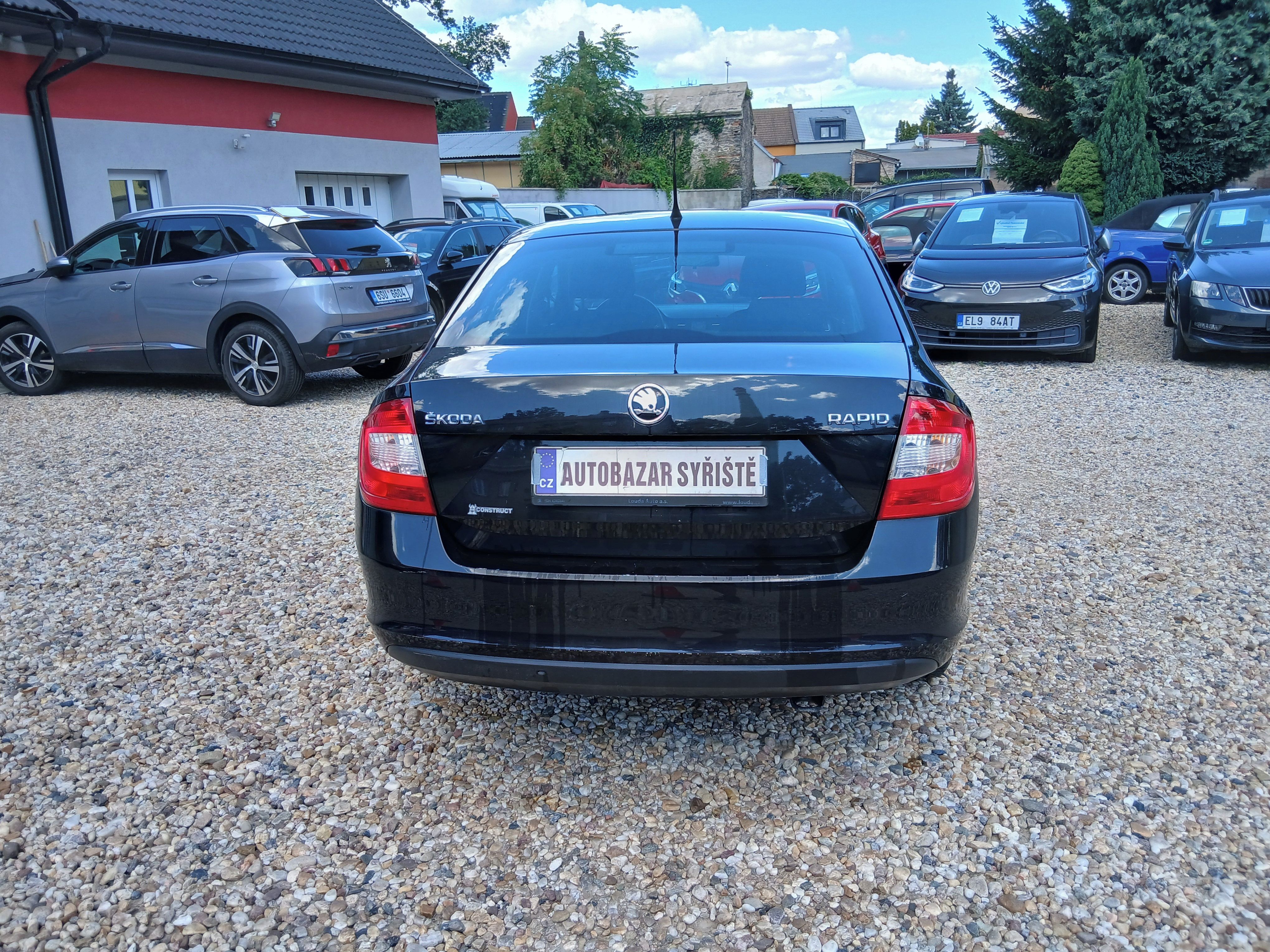 Škoda Rapid, 1.6TDi 66KW Ambi S.Kniha ČR,DP - fotka 6