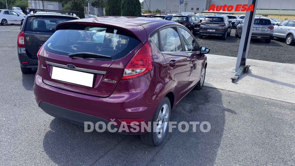Ford Fiesta, 1.4Ti-vct,AC,výhřev sed - fotka 2