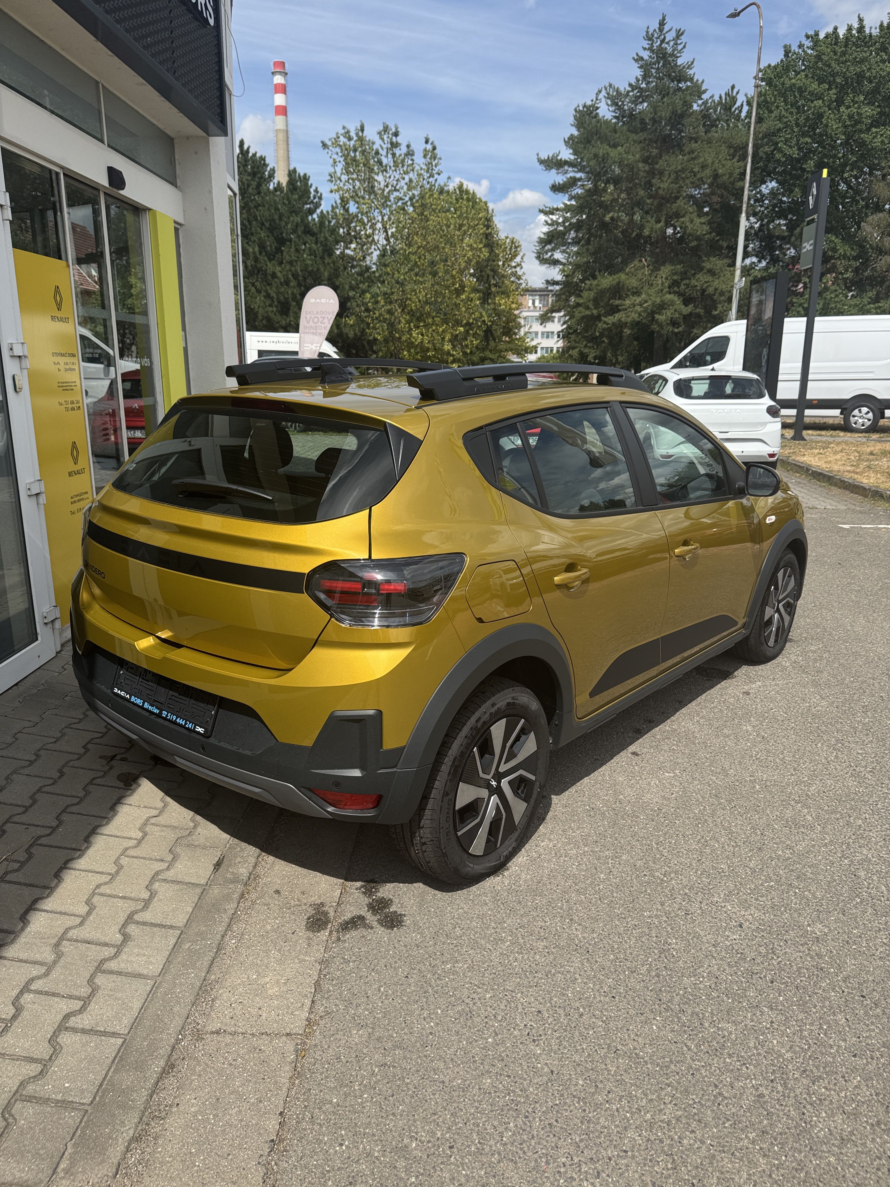 Dacia Sandero, Stepway Expression Eco-G 120 - fotka 3