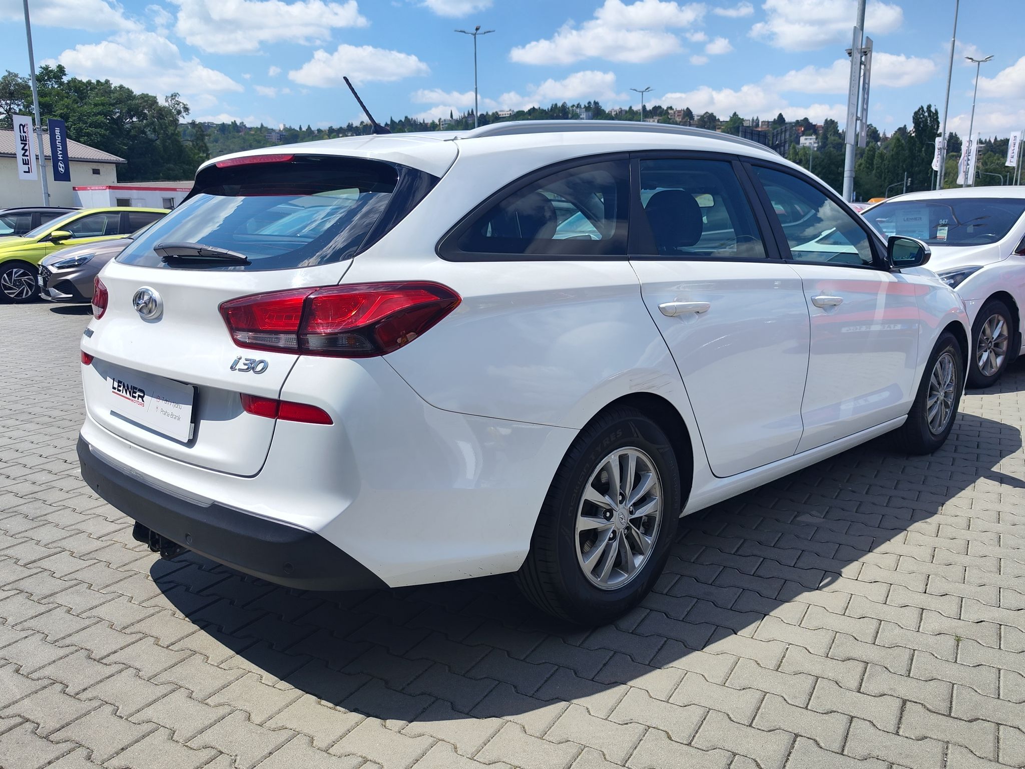 Hyundai i30, 1.0 T-GDI/88kW Trikolor komfor - fotka 5