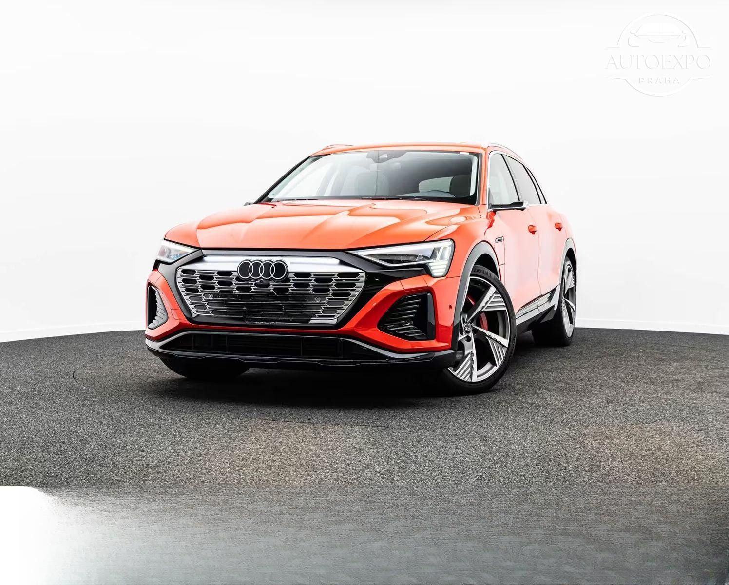 Audi Q8 e-tron, Q8 E-TRON 50 S LINE BLACK