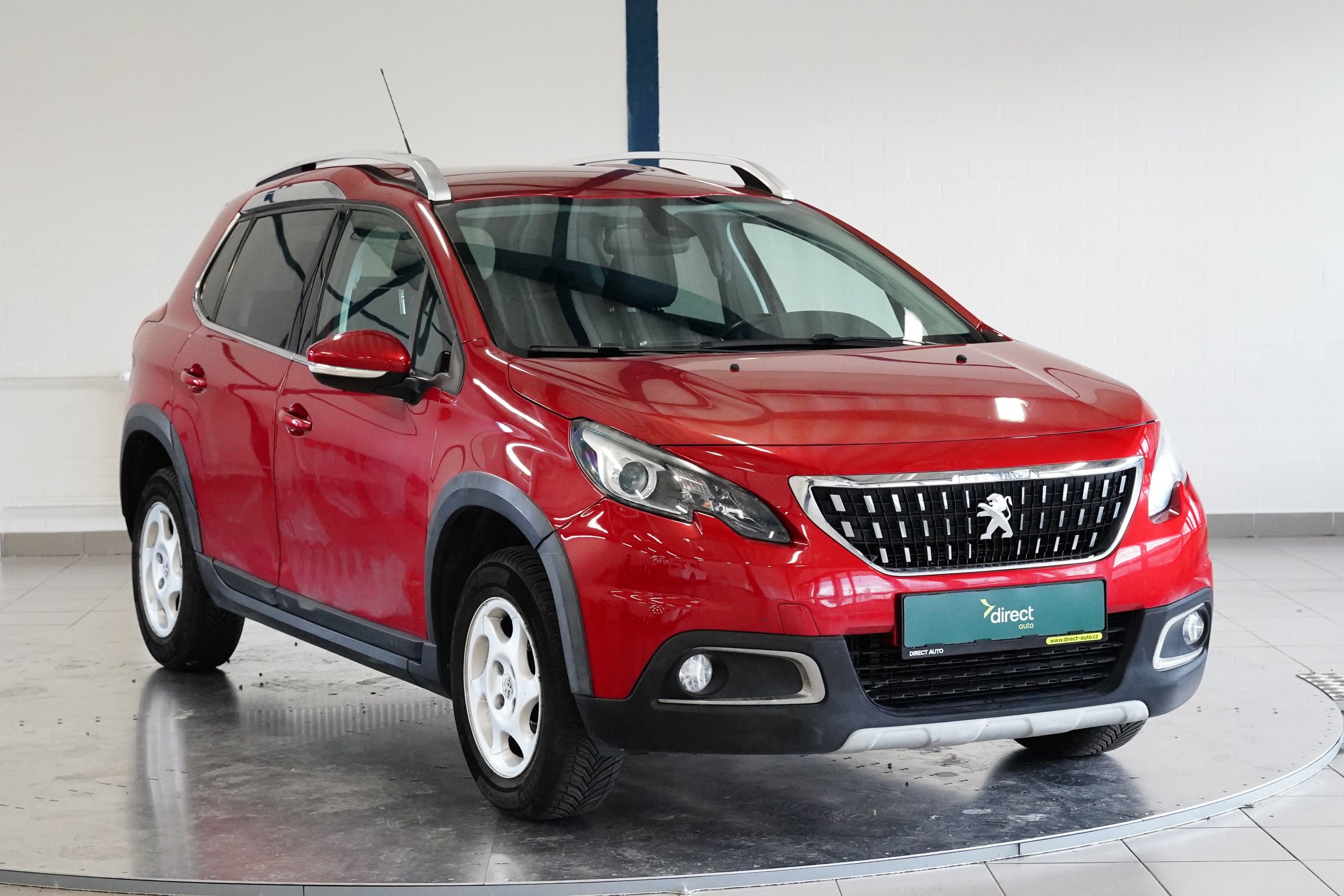 Peugeot 2008, 1.2 PT 81kW Allure - fotka 2