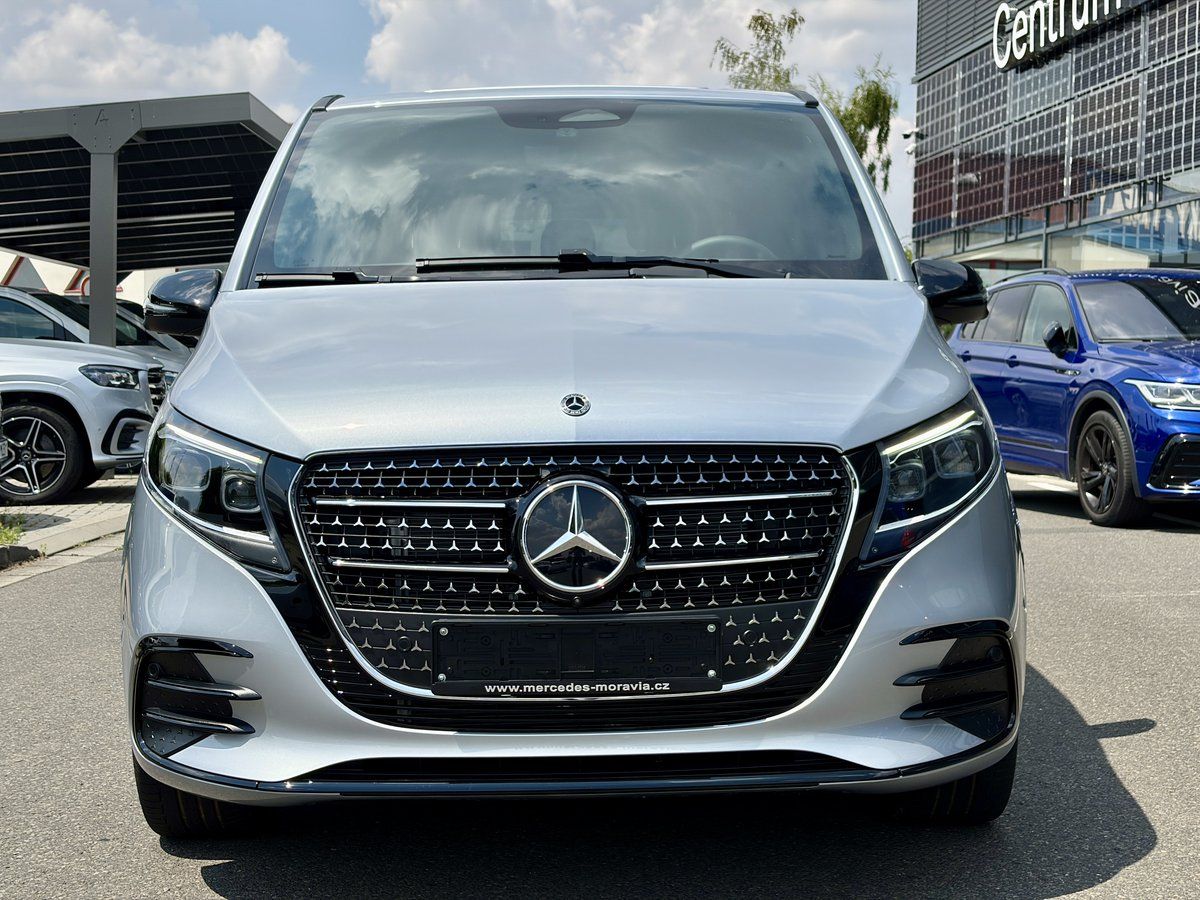 Mercedes-Benz Třídy V, 300d EXCLUSIVE AMG 4M L - fotka 2