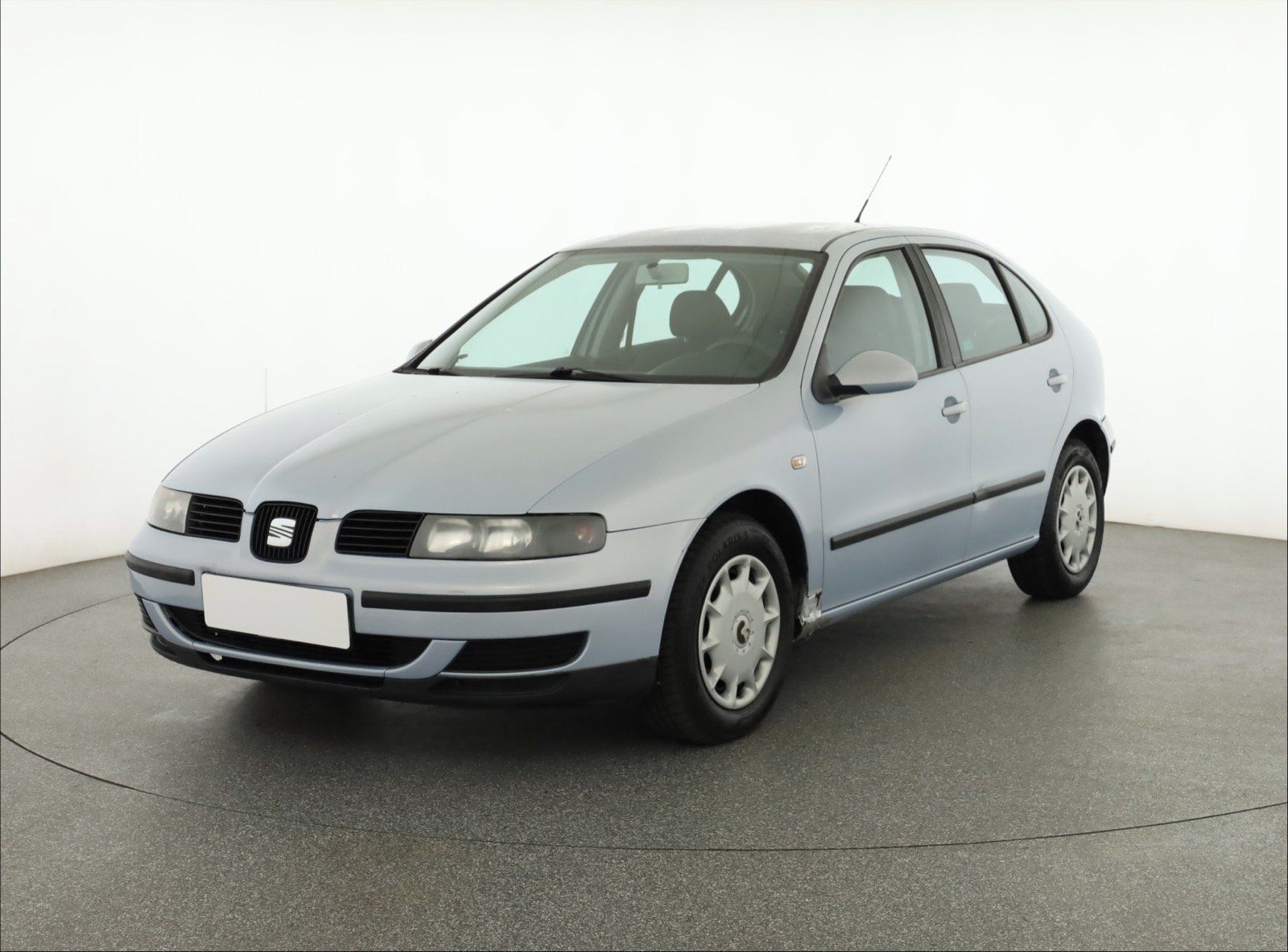 Seat Leon, 1.4, po STK, Klima - fotka 2
