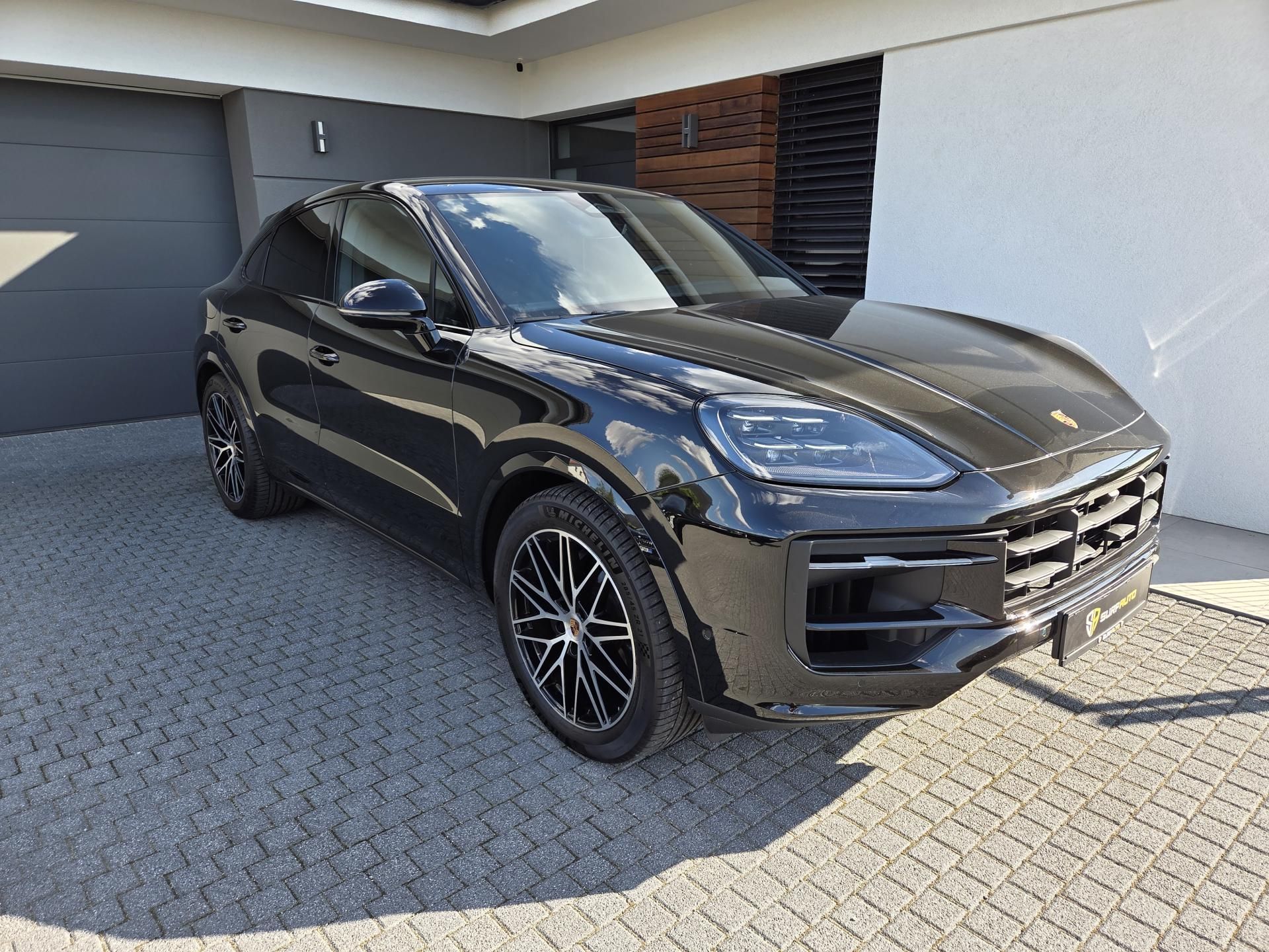 Porsche Cayenne, Coupe 260kW Black Edition - fotka 4