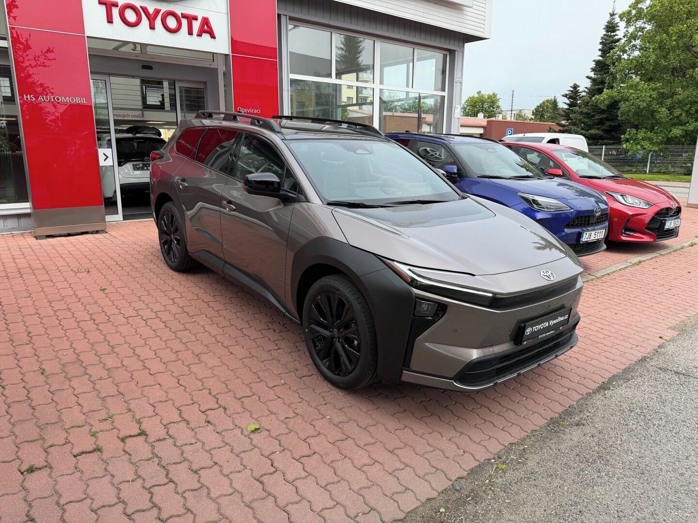 Toyota bZ4X, Touring BEV 380 AT 4X4 - fotka 4