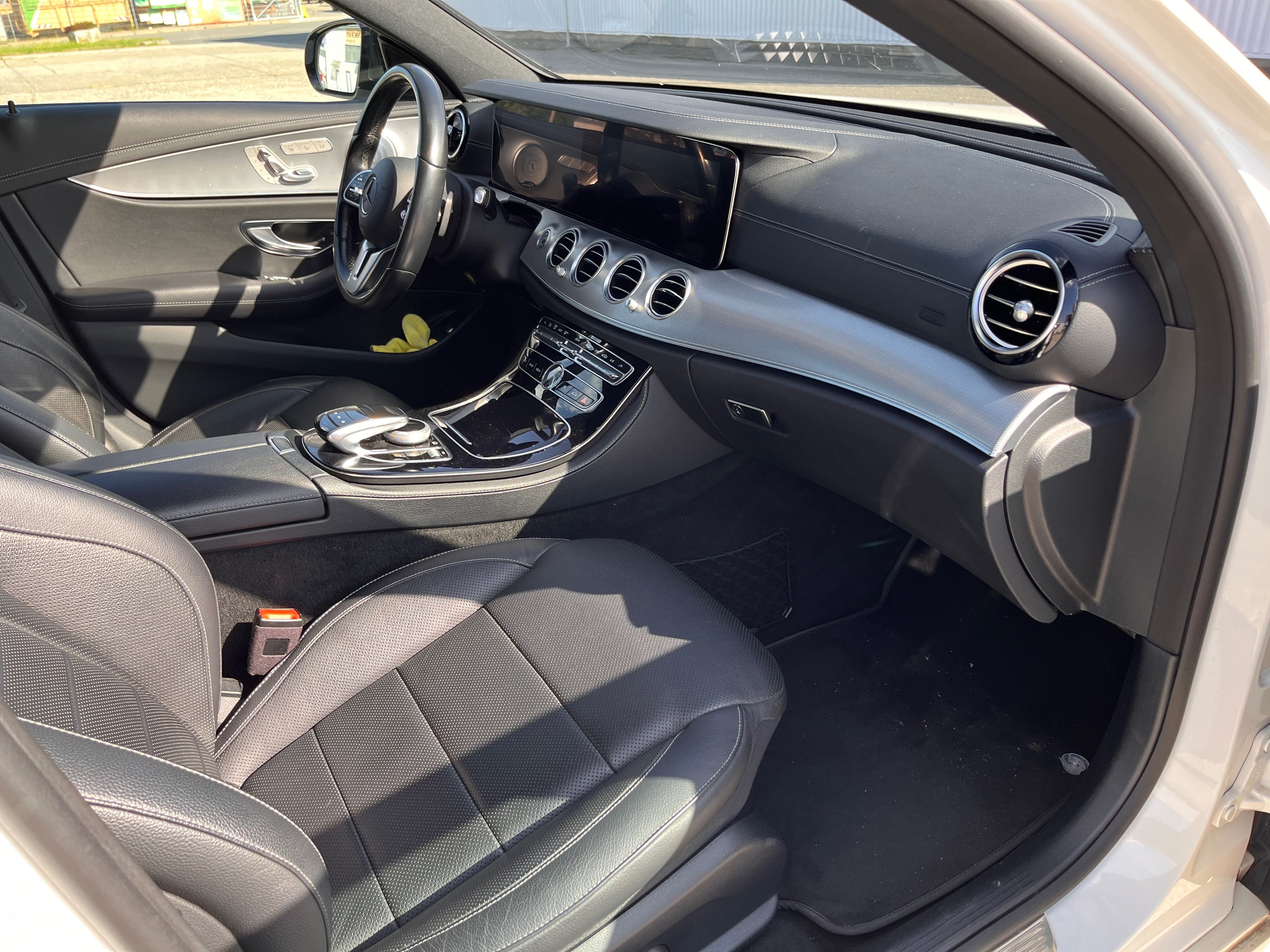Mercedes-Benz Třídy E, Mercedes Benz E400d 4matic - fotka 5