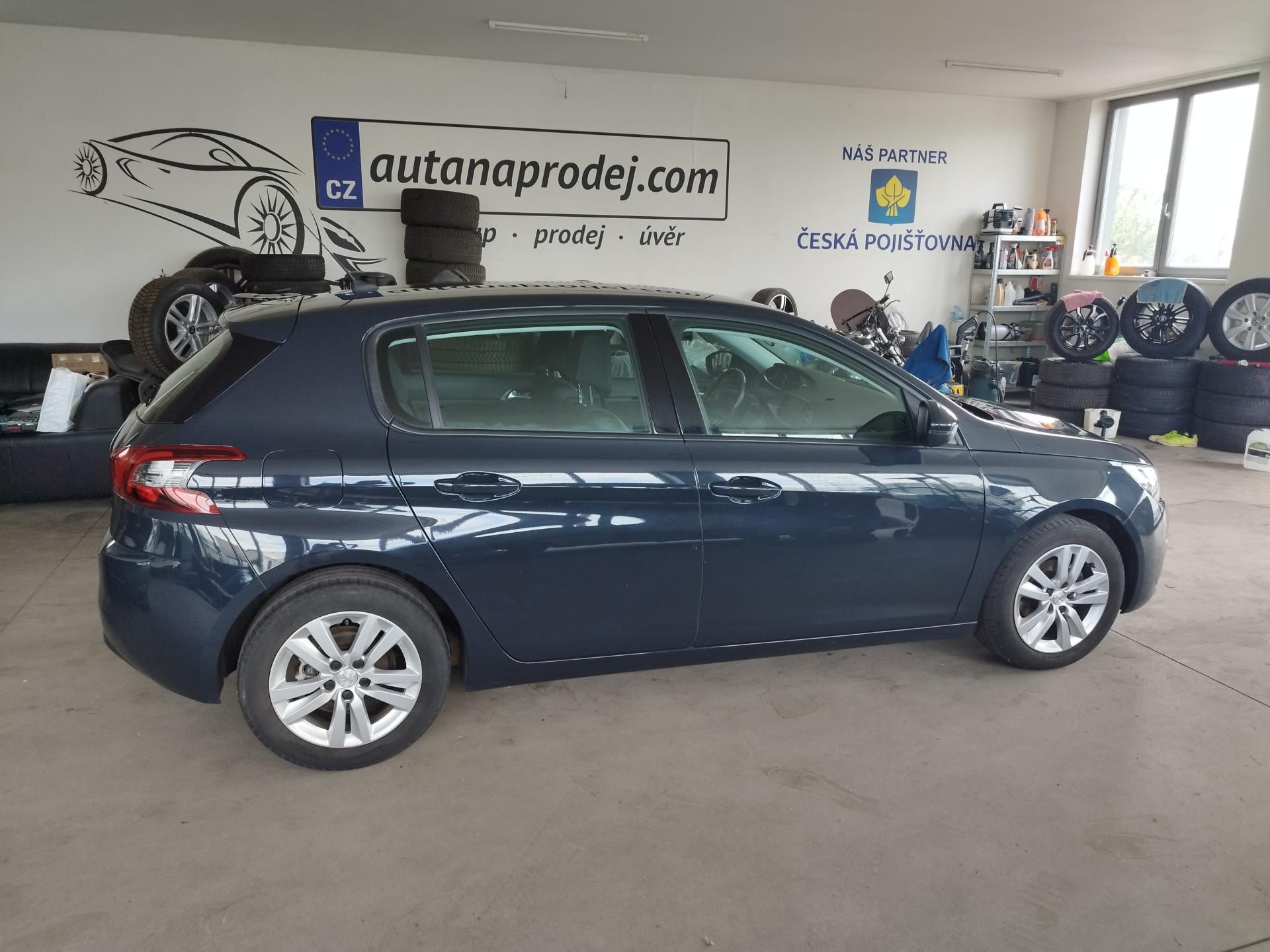 Peugeot 308, 1,2I,81KW,1.ROK ZÁRUKA,NAJ.54t - fotka 5