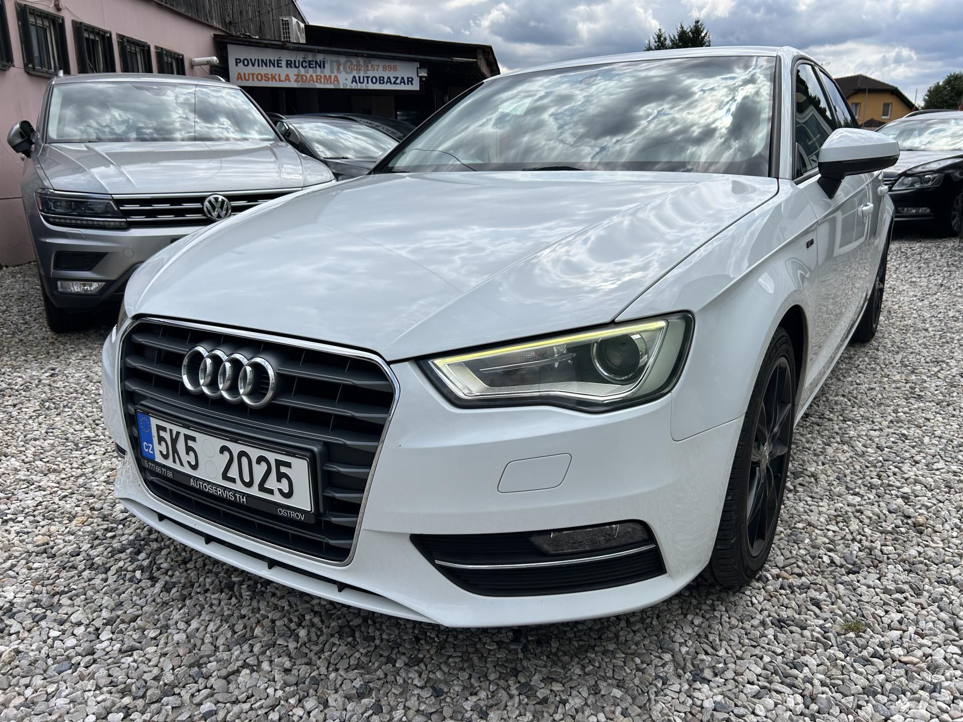 Audi A3, 1.6 TDi 77KW - fotka 2