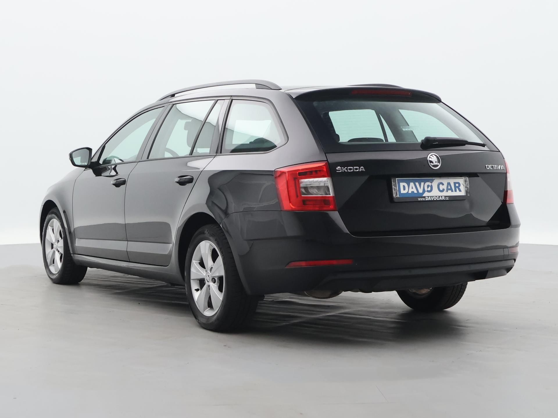 Škoda Octavia, 1,5 TSI 110kW Ambition DSG CZ - fotka 5
